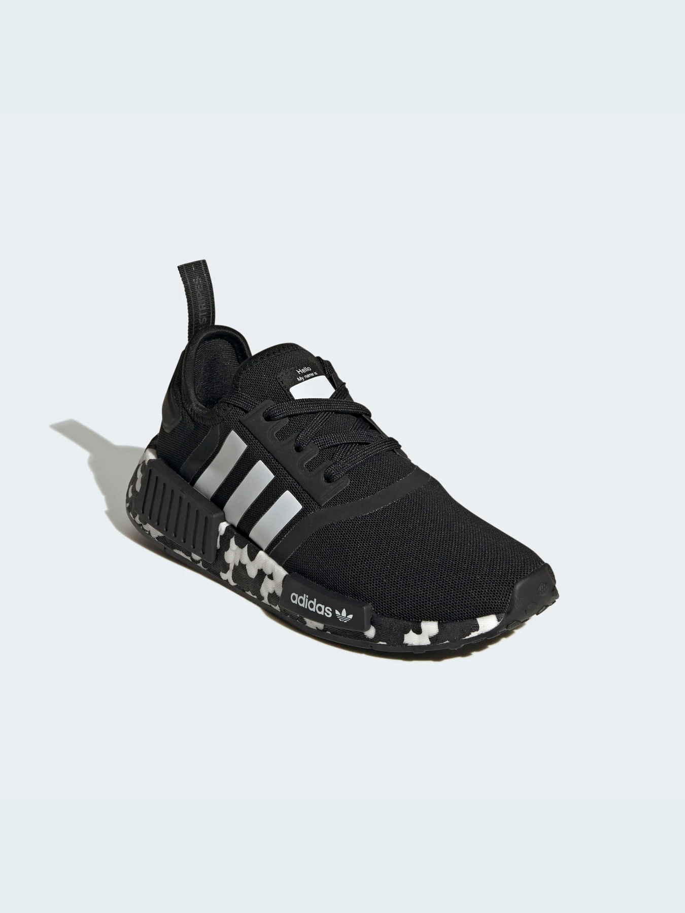 Кроссовки Adidas NMD модель GW9594 Кроссовки Adidas NMD модель GW9594 Фото