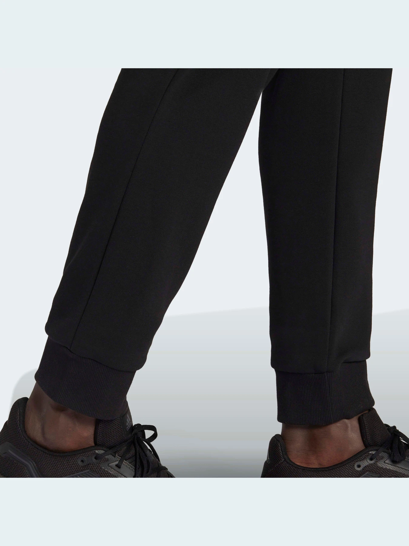 Брюки Adidas модель HE1856 Фото