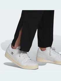 Штани Adidas Adicolor модель HC4543 Фото