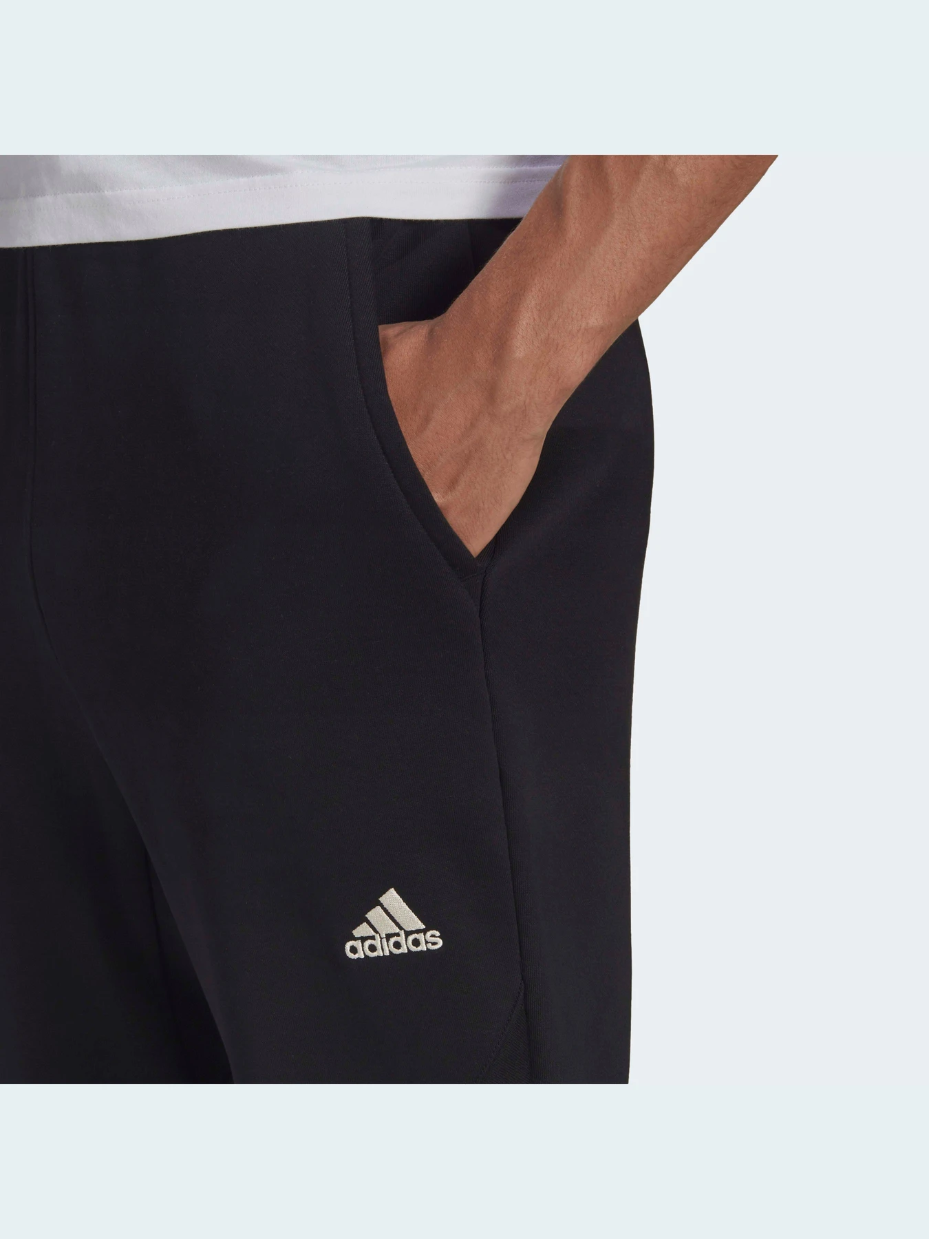 Брюки Adidas модель HB6587 Брюки Adidas модель HB6587 Фото