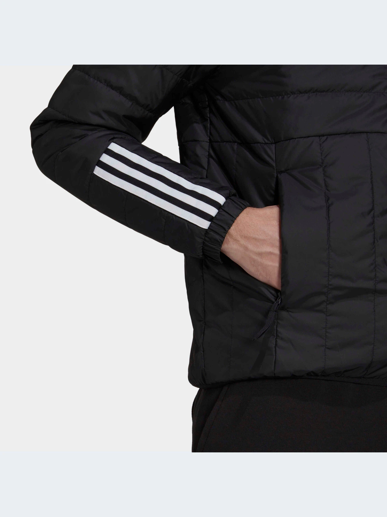 Куртки и дубленки Adidas 3 Stripes модель GT1681 Фото