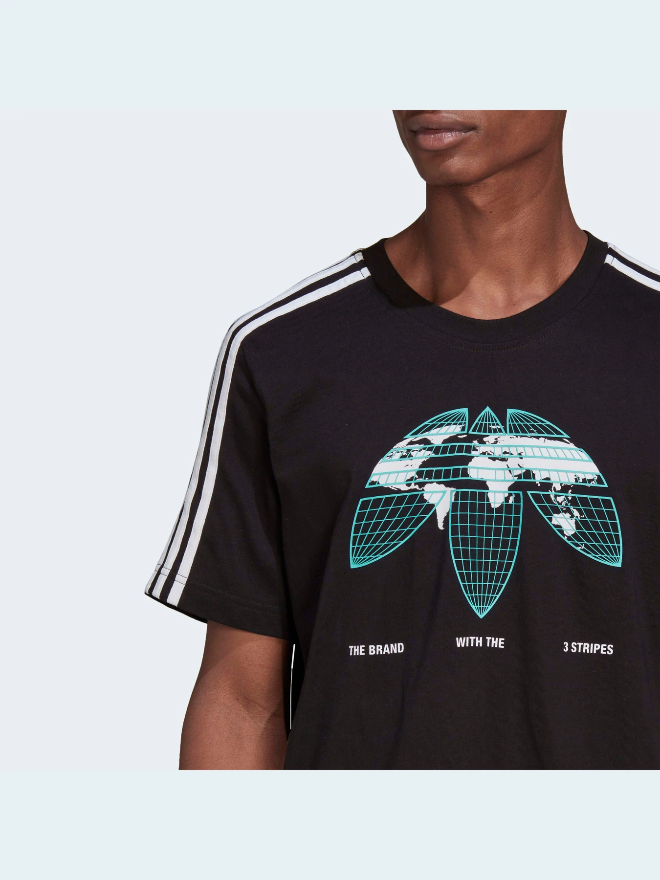 Футболки і поло Adidas Graphics модель HF4906 Фото