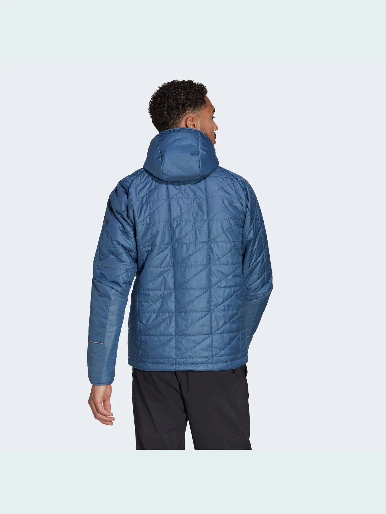 Куртки и дубленки Adidas модель HF0832 Куртки и дубленки Adidas модель HF0832 Фото