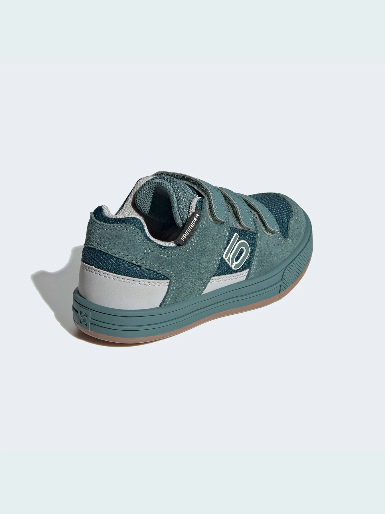 Кросівки Adidas модель FZ0431 Фото