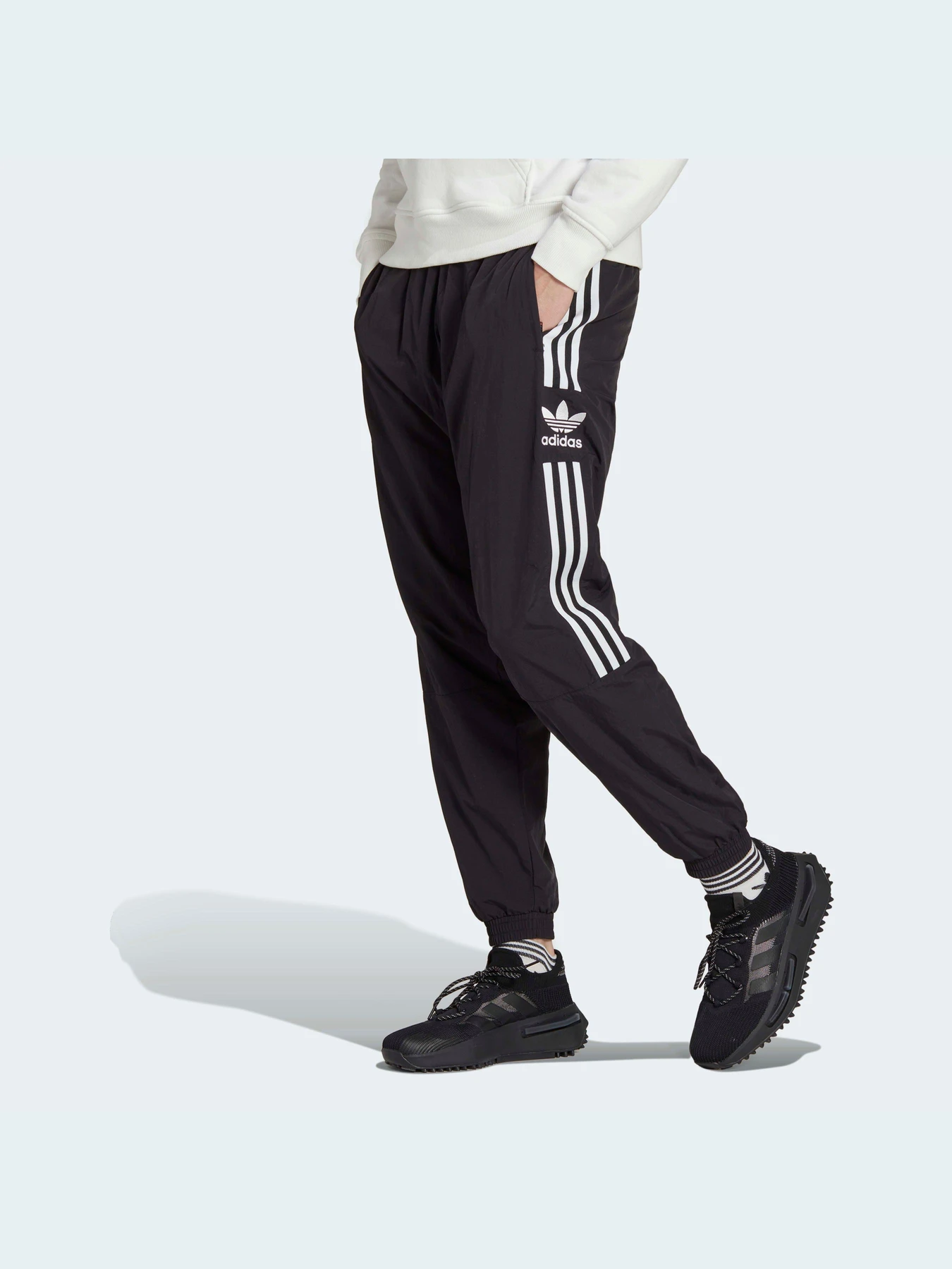 Штани Adidas Adicolor модель IA6355 Штани Adidas Adicolor модель IA6355 Фото