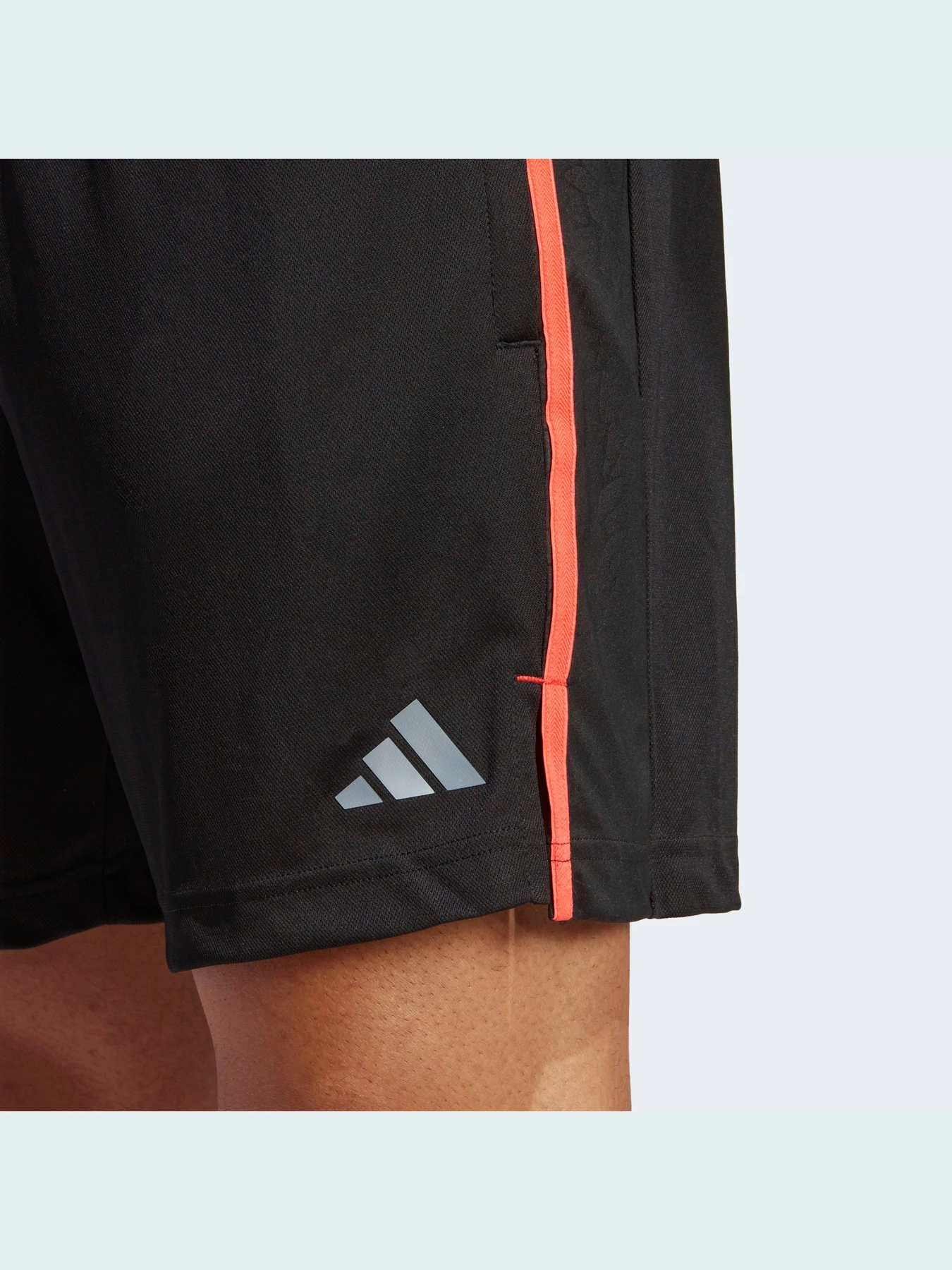Шорти Adidas модель IB7892 Шорти Adidas модель IB7892 Фото