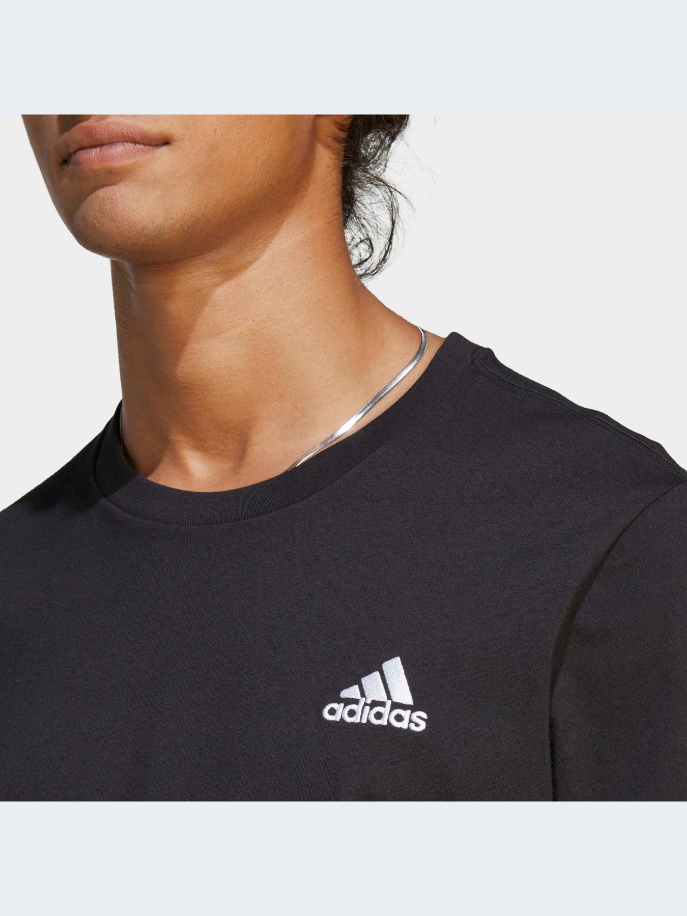 Футболки і поло Adidas модель IC9282 Фото