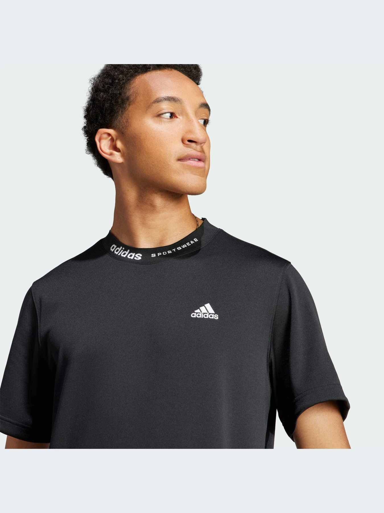 Футболки и поло Adidas модель IJ6460 Футболки и поло Adidas модель IJ6460 Фото