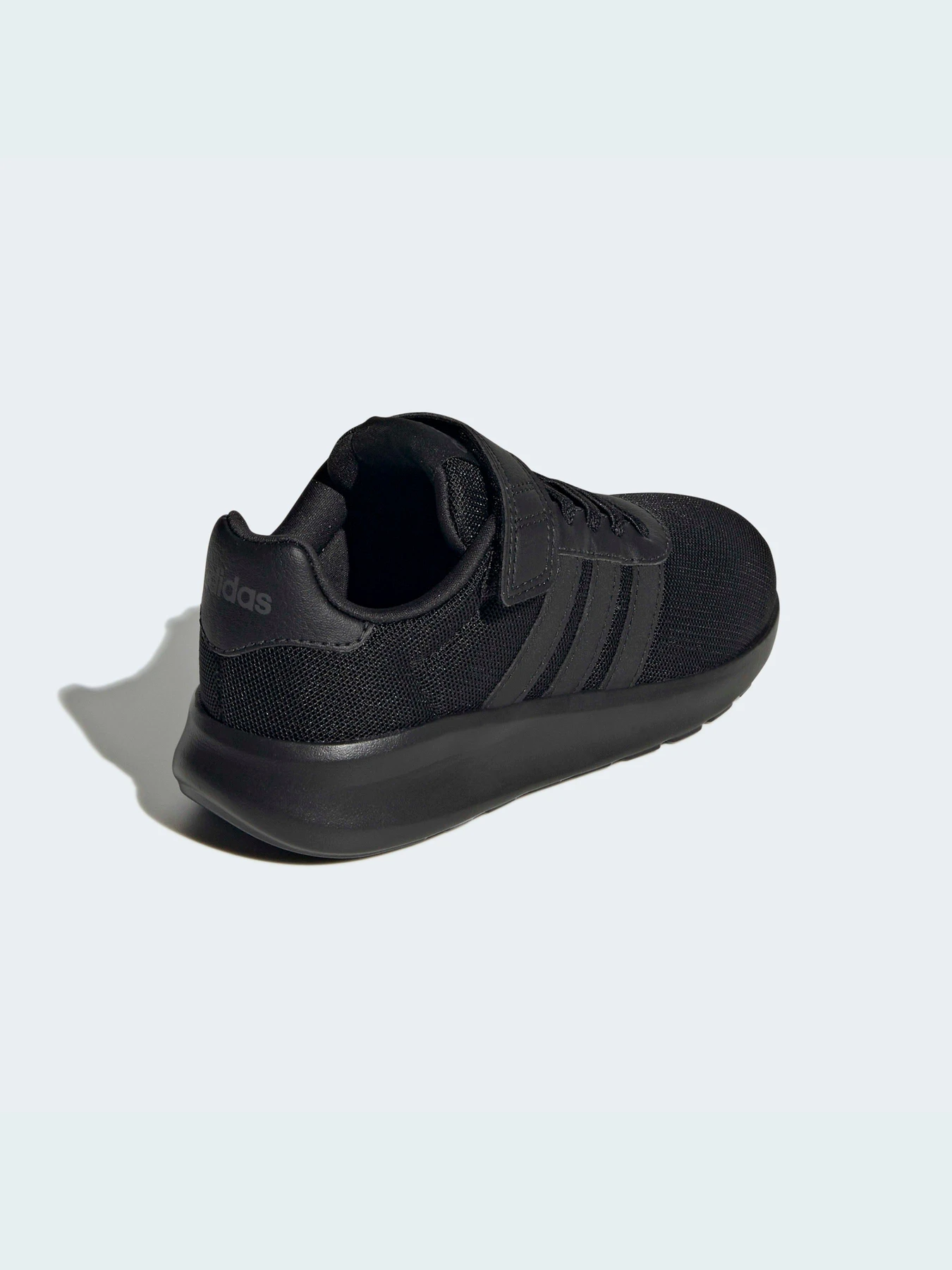 Кроссовки Adidas модель GW9116 Кроссовки Adidas модель GW9116 Фото