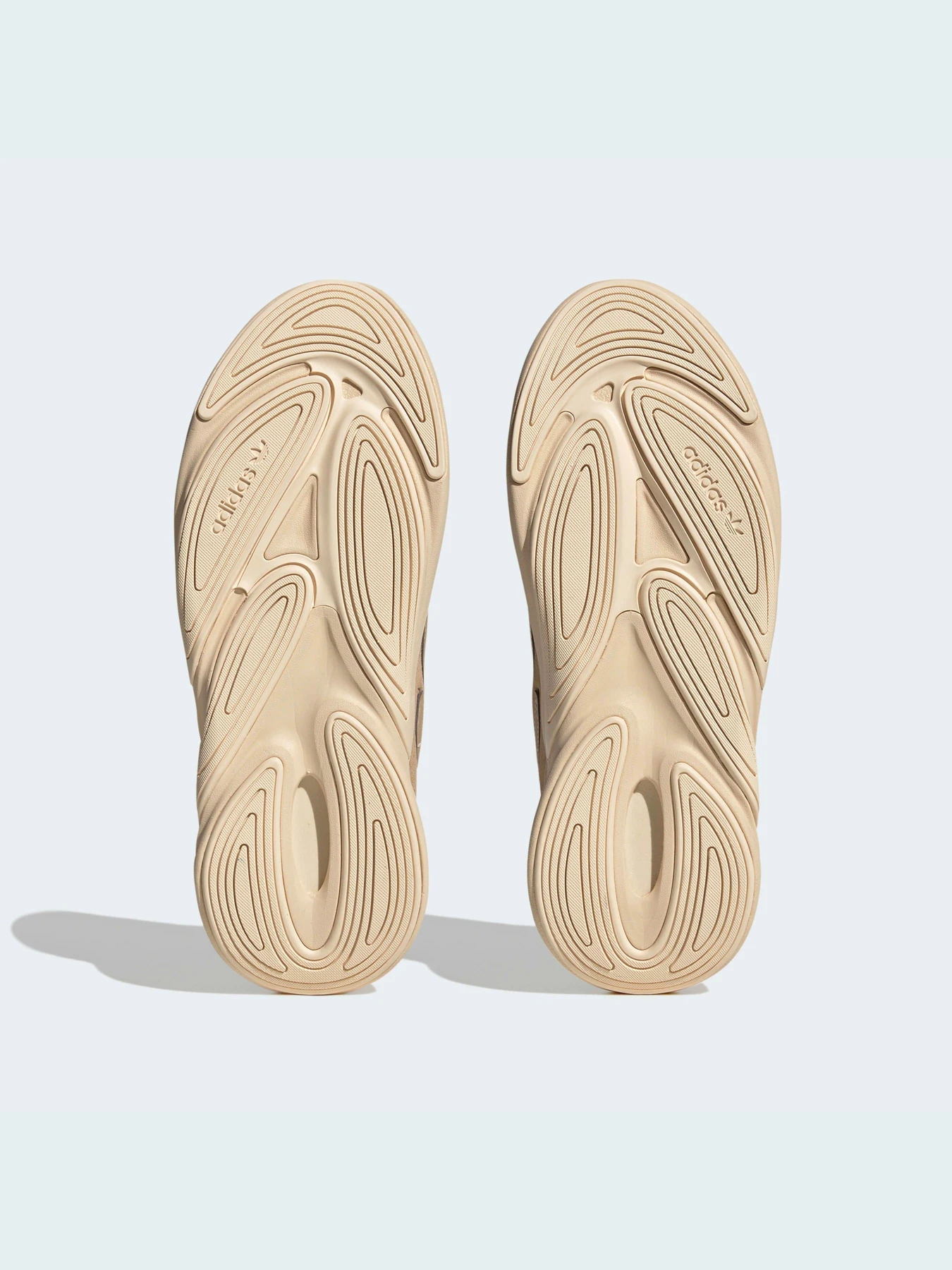 Кроссовки Adidas Ozweego модель HP6356 Кроссовки Adidas Ozweego модель HP6356 Фото