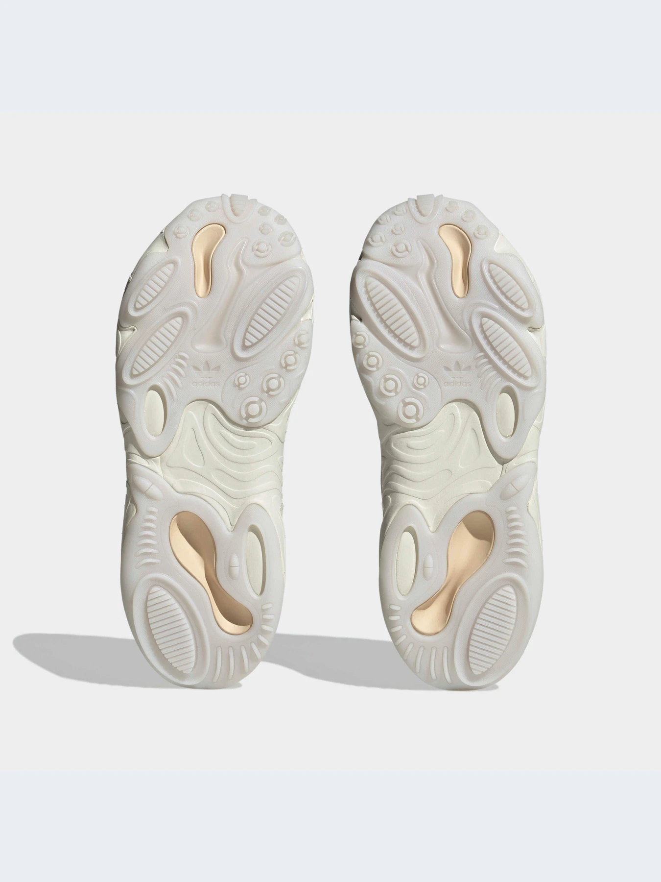 Кроссовки Adidas Ozweego модель HP2885 Кроссовки Adidas Ozweego модель HP2885 Фото