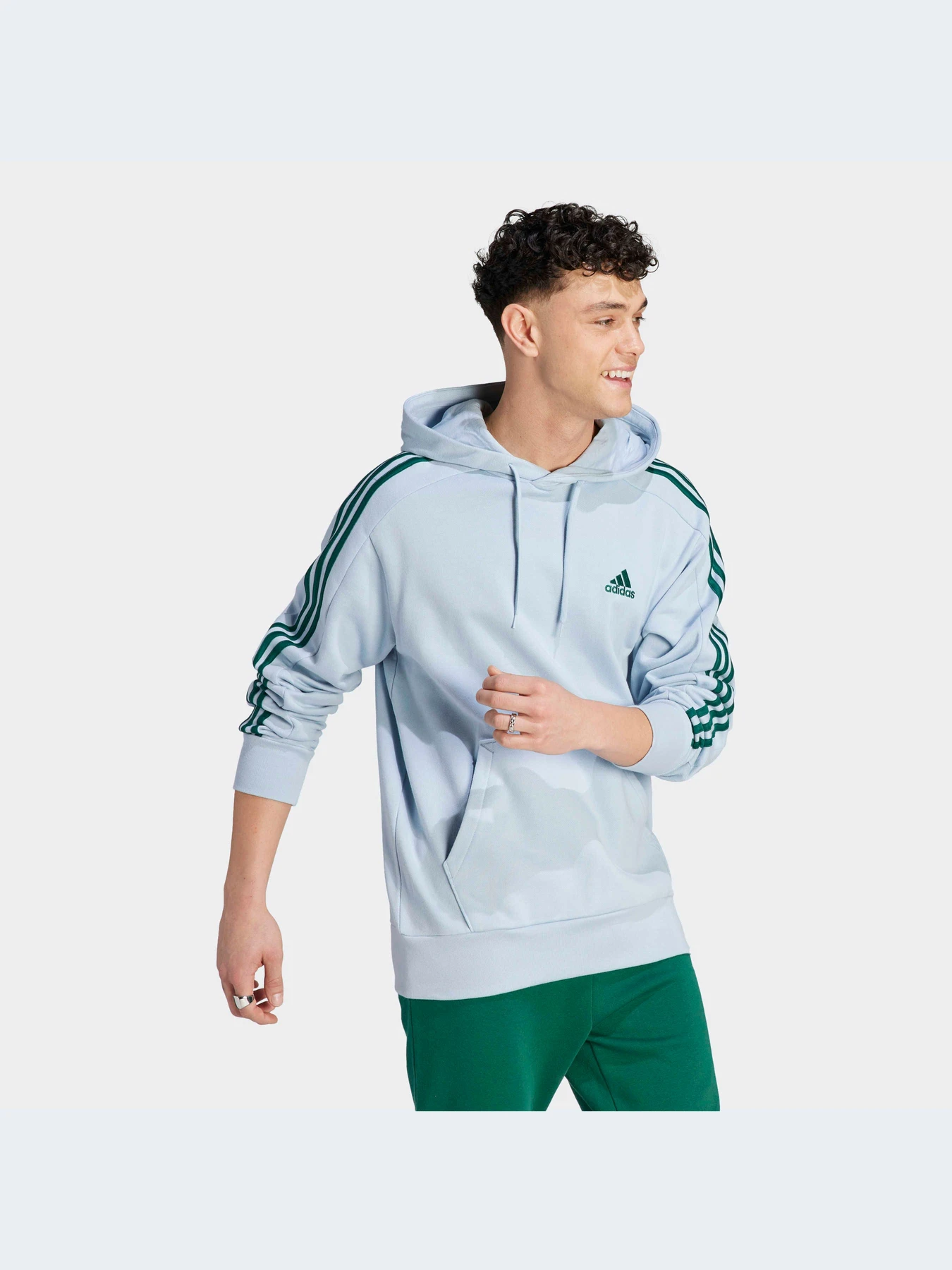 Худи и свитшоты Adidas модель IJ8680 Худи и свитшоты Adidas модель IJ8680 Фото