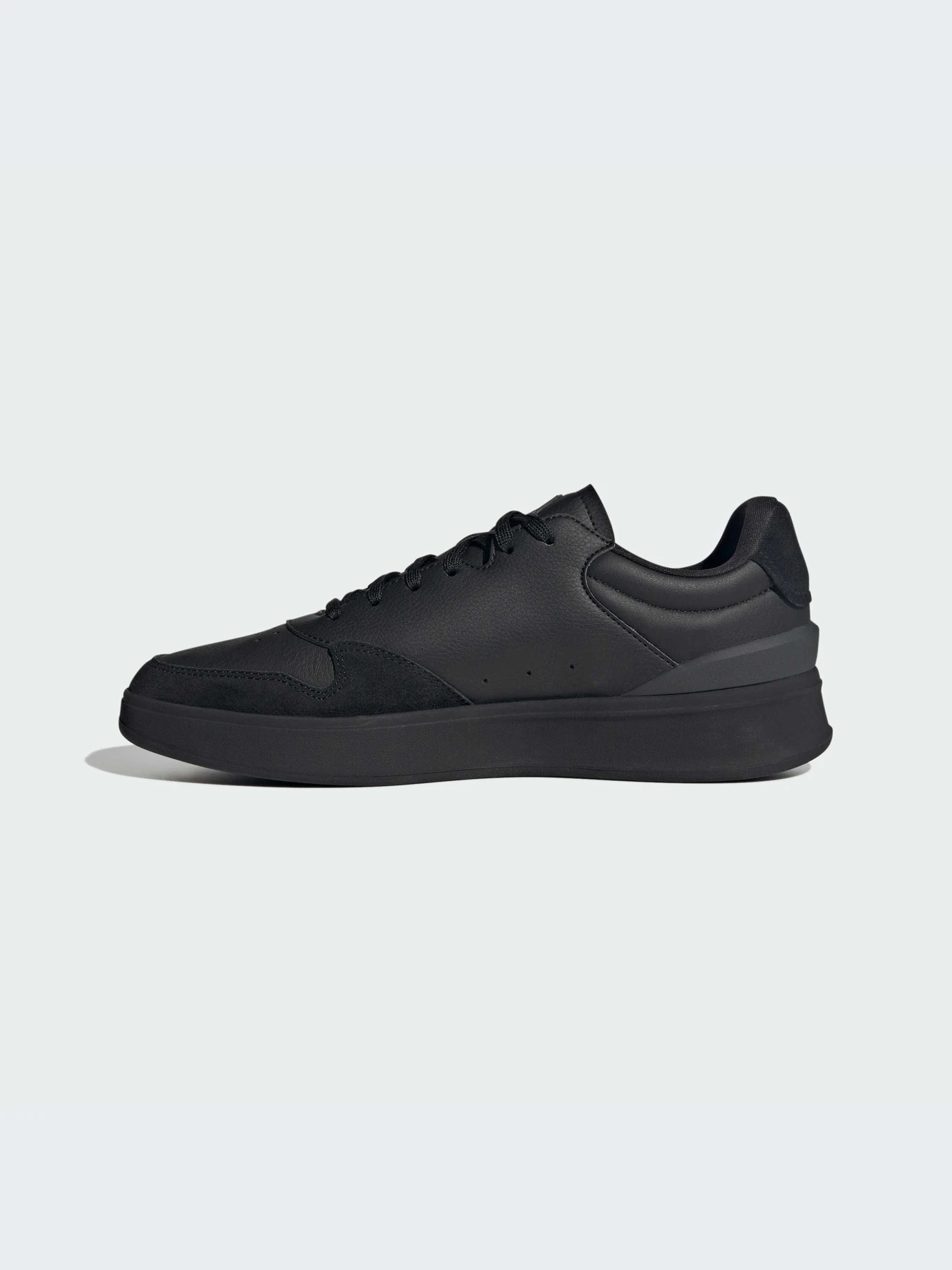 Кросівки Adidas модель IF3000 Фото