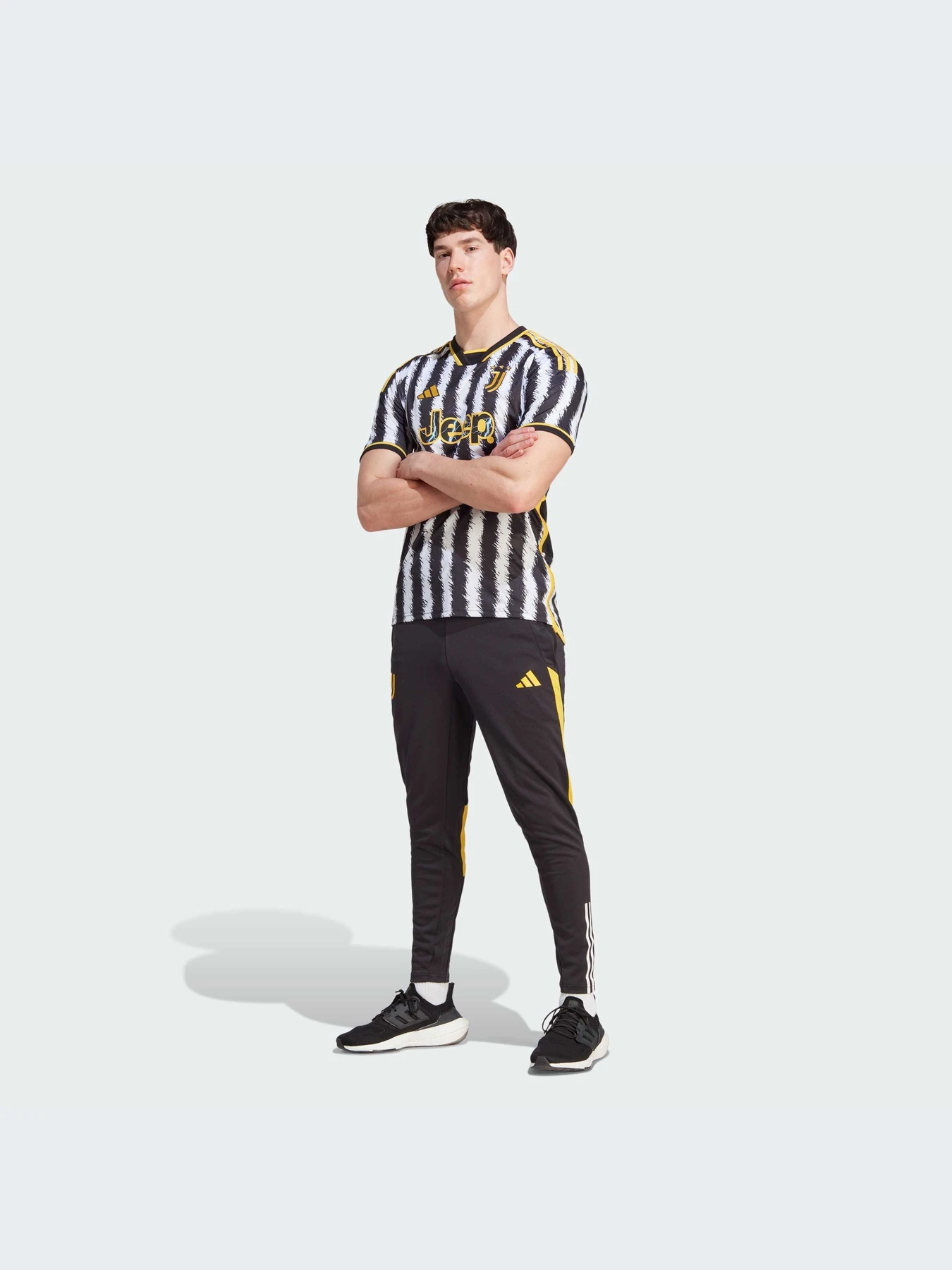 Футболки и поло Adidas модель HR8256 Фото