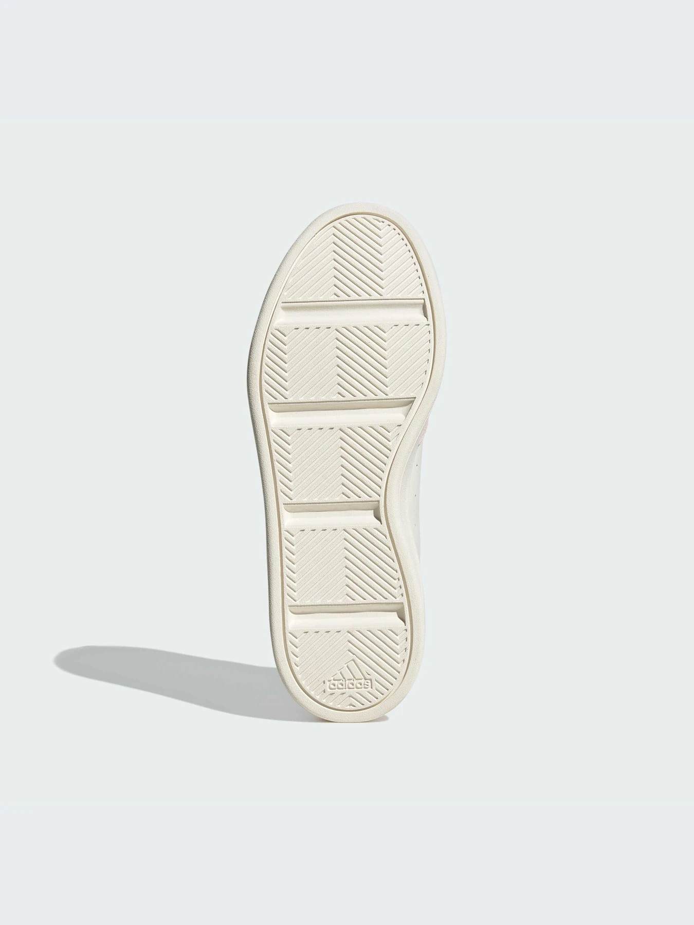 Кроссовки Adidas модель IG9829 Кроссовки Adidas модель IG9829 Фото