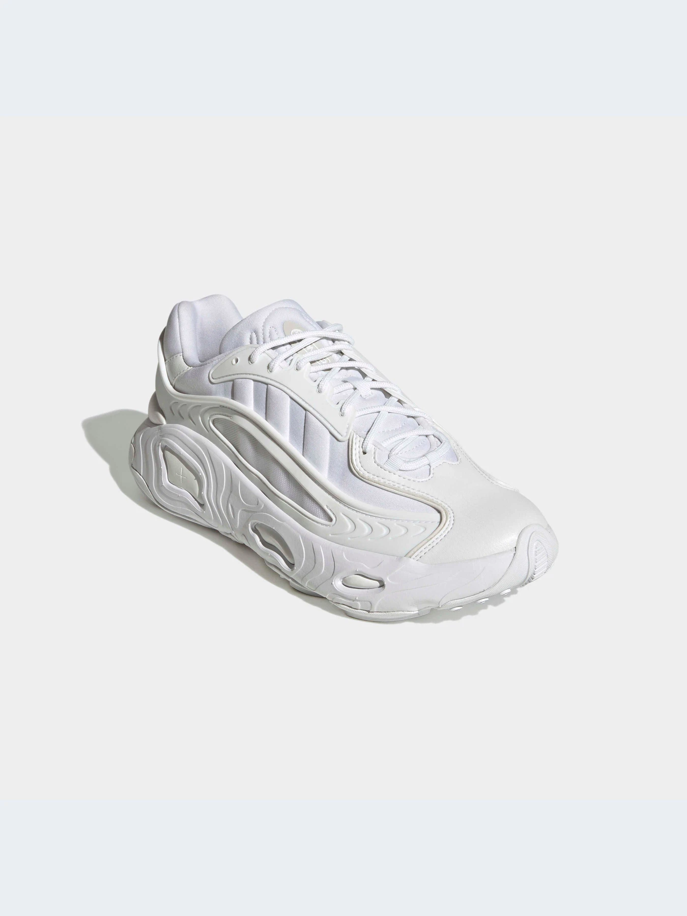 Кроссовки Adidas Ozweego модель GX4505 Кроссовки Adidas Ozweego модель GX4505 Фото