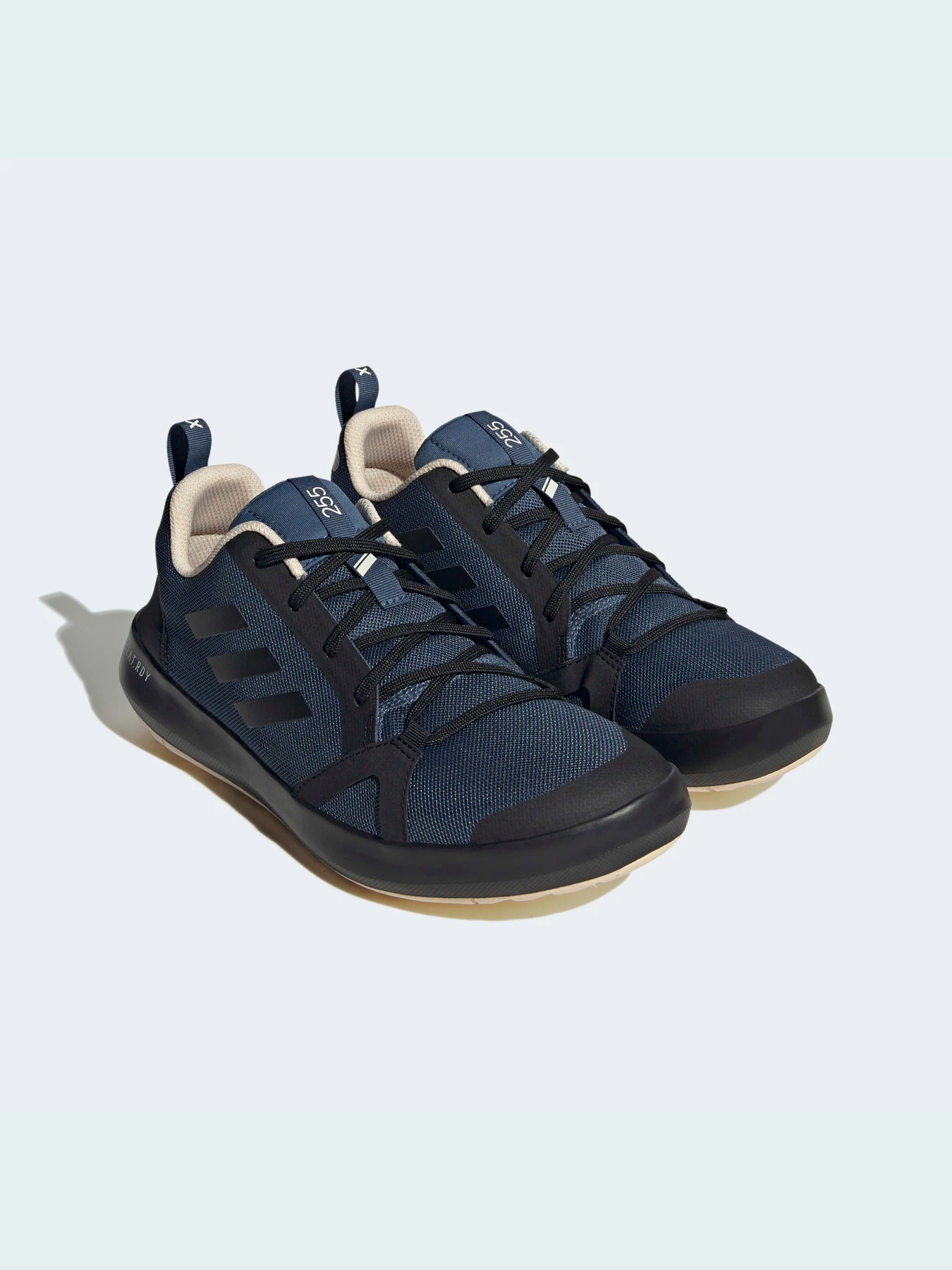 Кроссовки Adidas модель HP8642 Кроссовки Adidas модель HP8642 Фото
