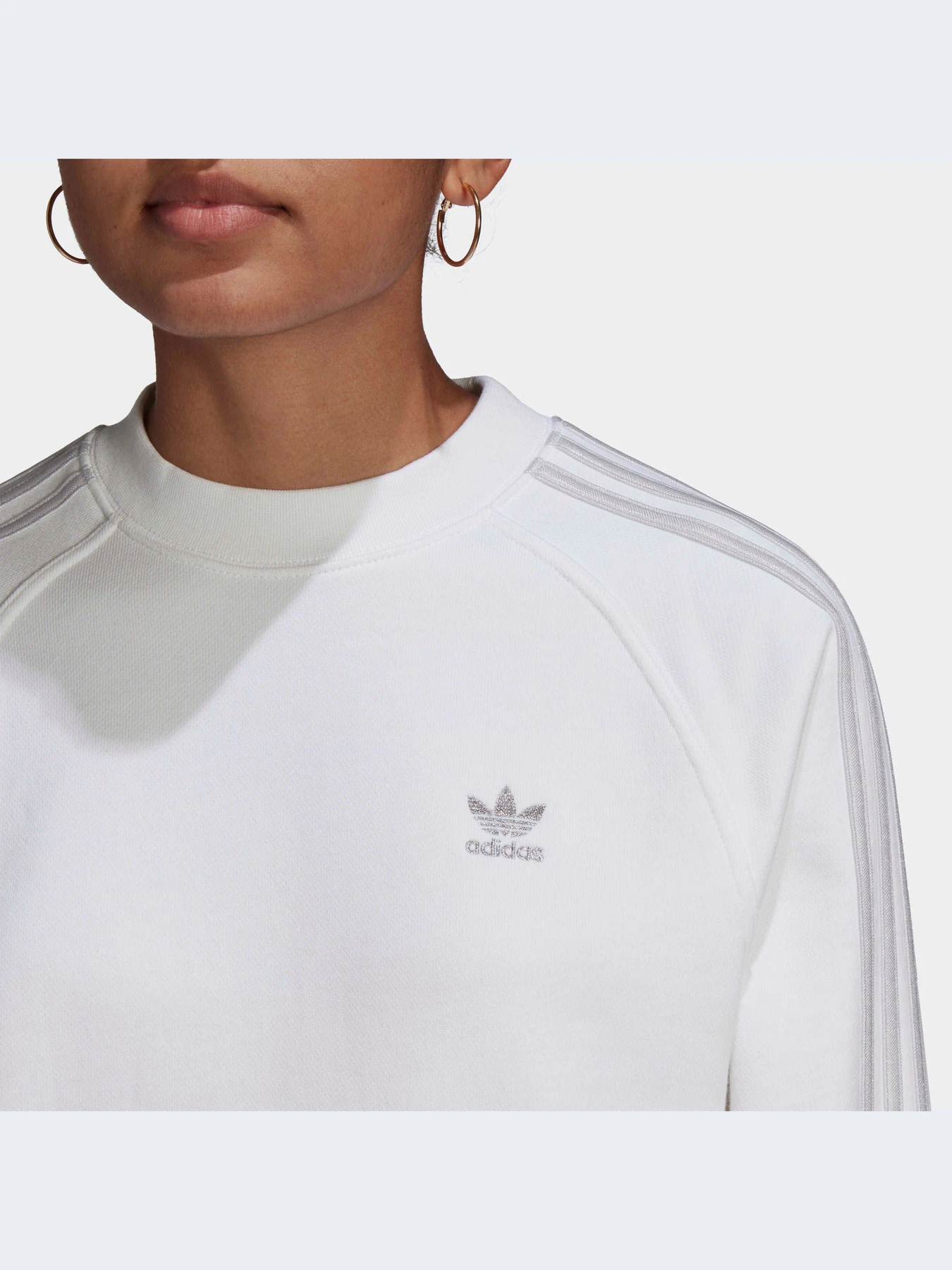 Худи и свитшоты Adidas Adicolor модель HF7531 Худи и свитшоты Adidas Adicolor модель HF7531 Фото