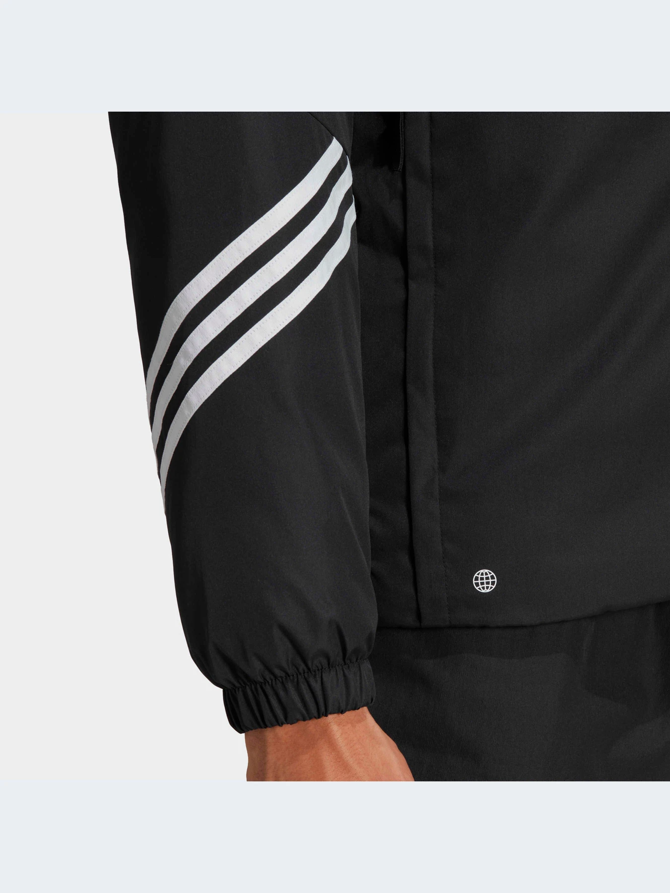Куртки и дубленки Adidas 3 Stripes модель H50969 Куртки и дубленки Adidas 3 Stripes модель H50969 Фото