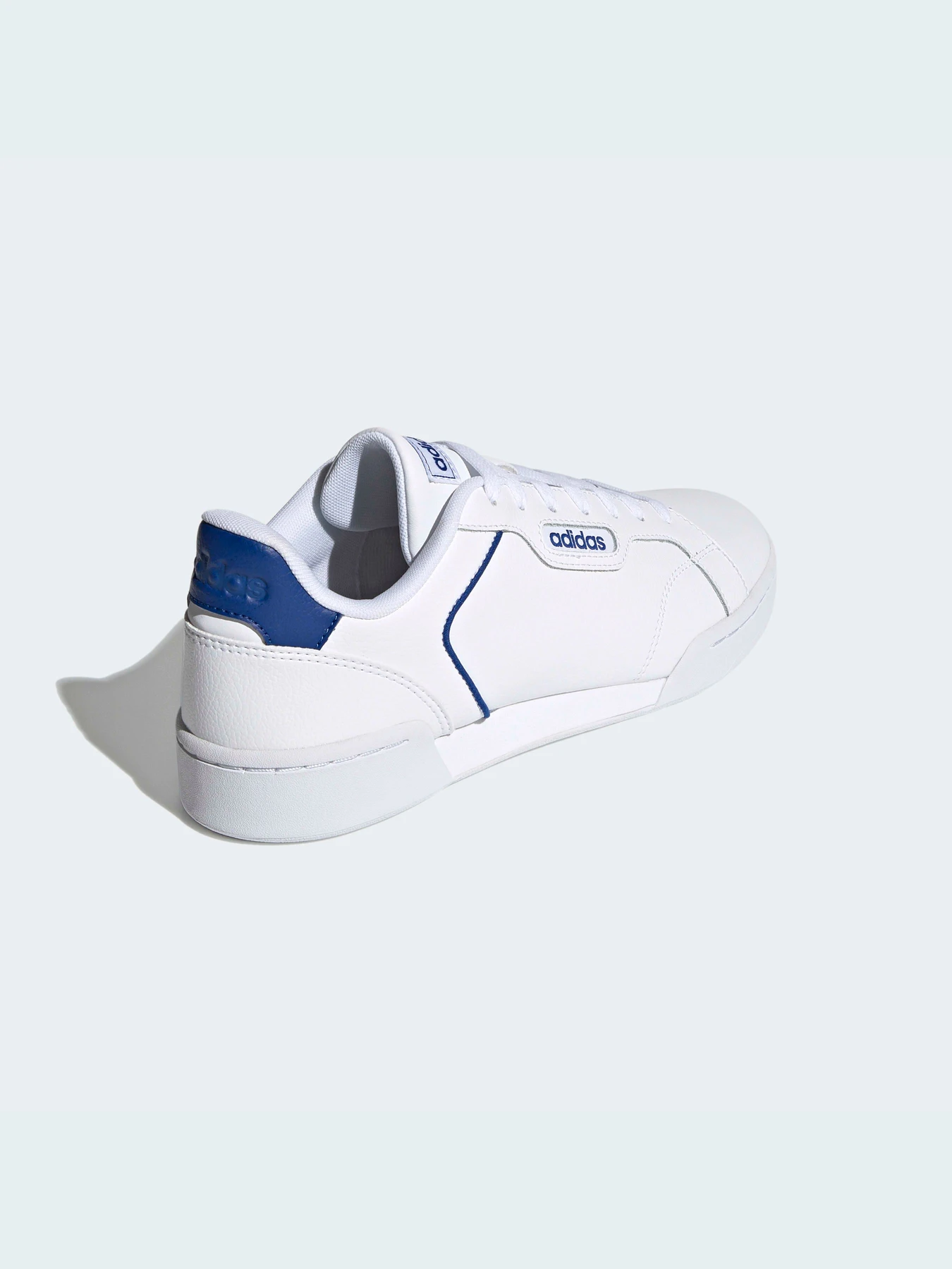 Кроссовки Adidas модель FY8633 Кроссовки Adidas модель FY8633 Фото