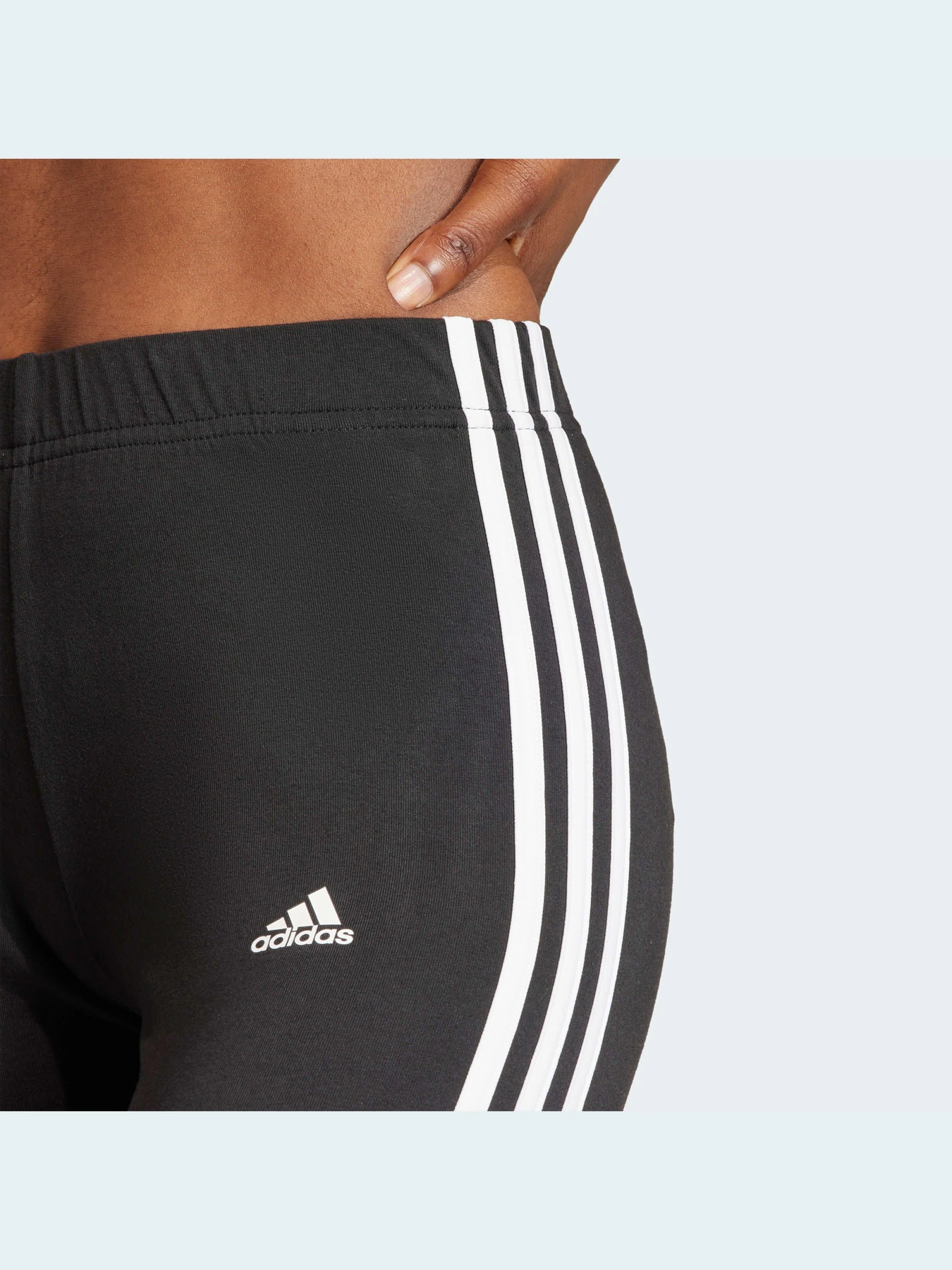 Шорты Adidas модель GR3866 Фото