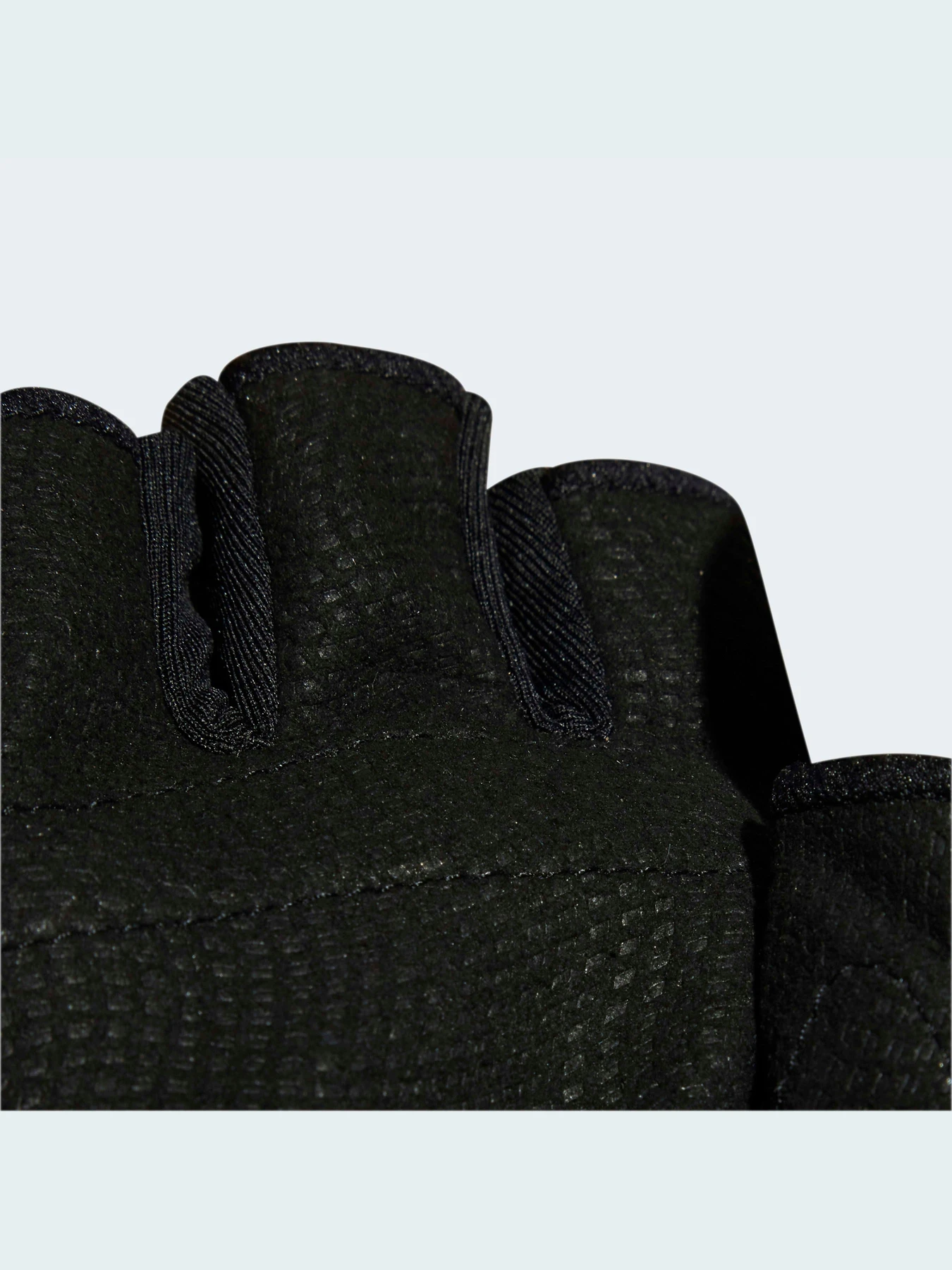 Перчатки для спорта Adidas модель HT3931 Перчатки для спорта Adidas модель HT3931 Фото