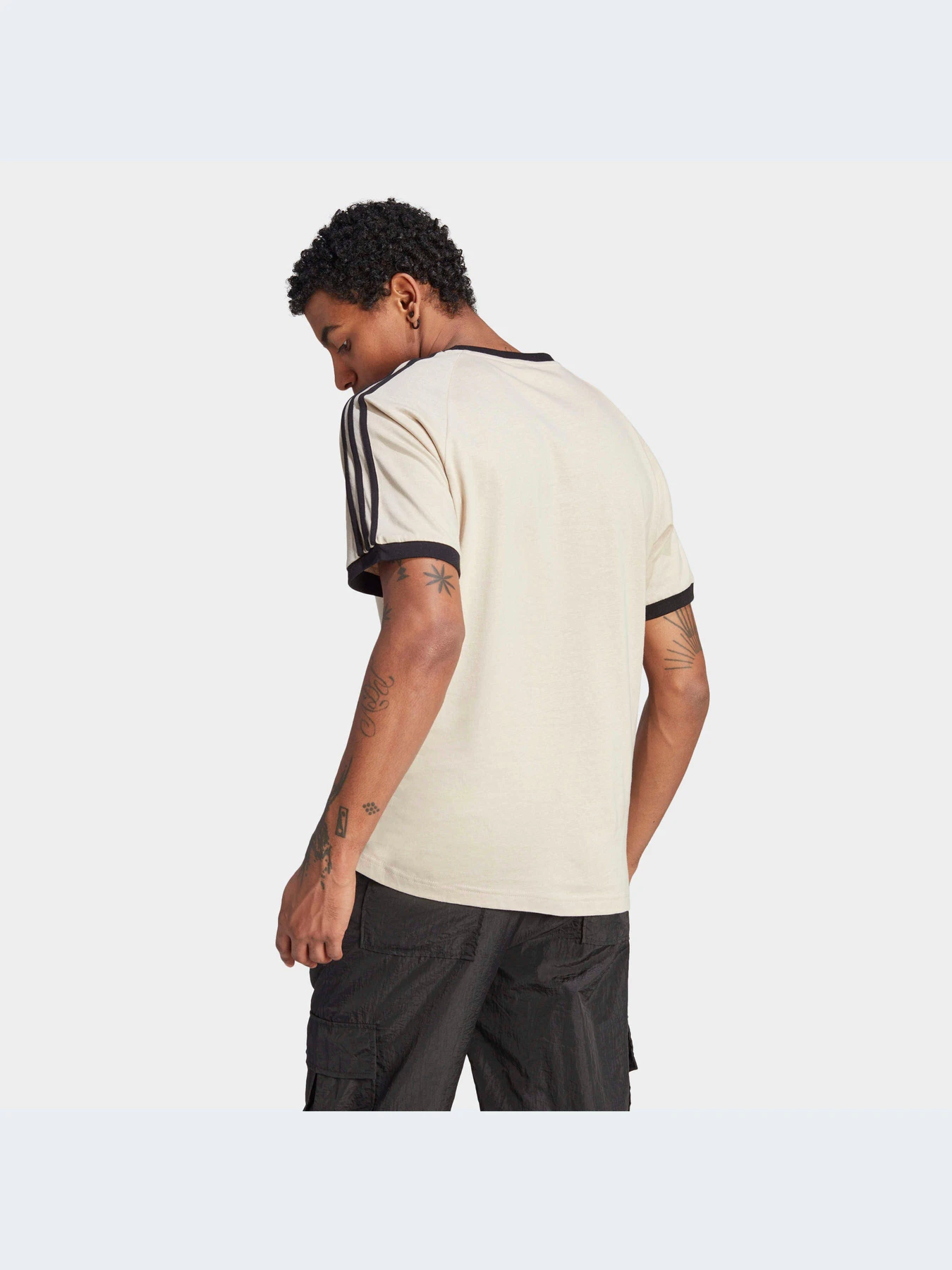 Футболки и поло Adidas Adicolor модель IM2079 Футболки и поло Adidas Adicolor модель IM2079 Фото