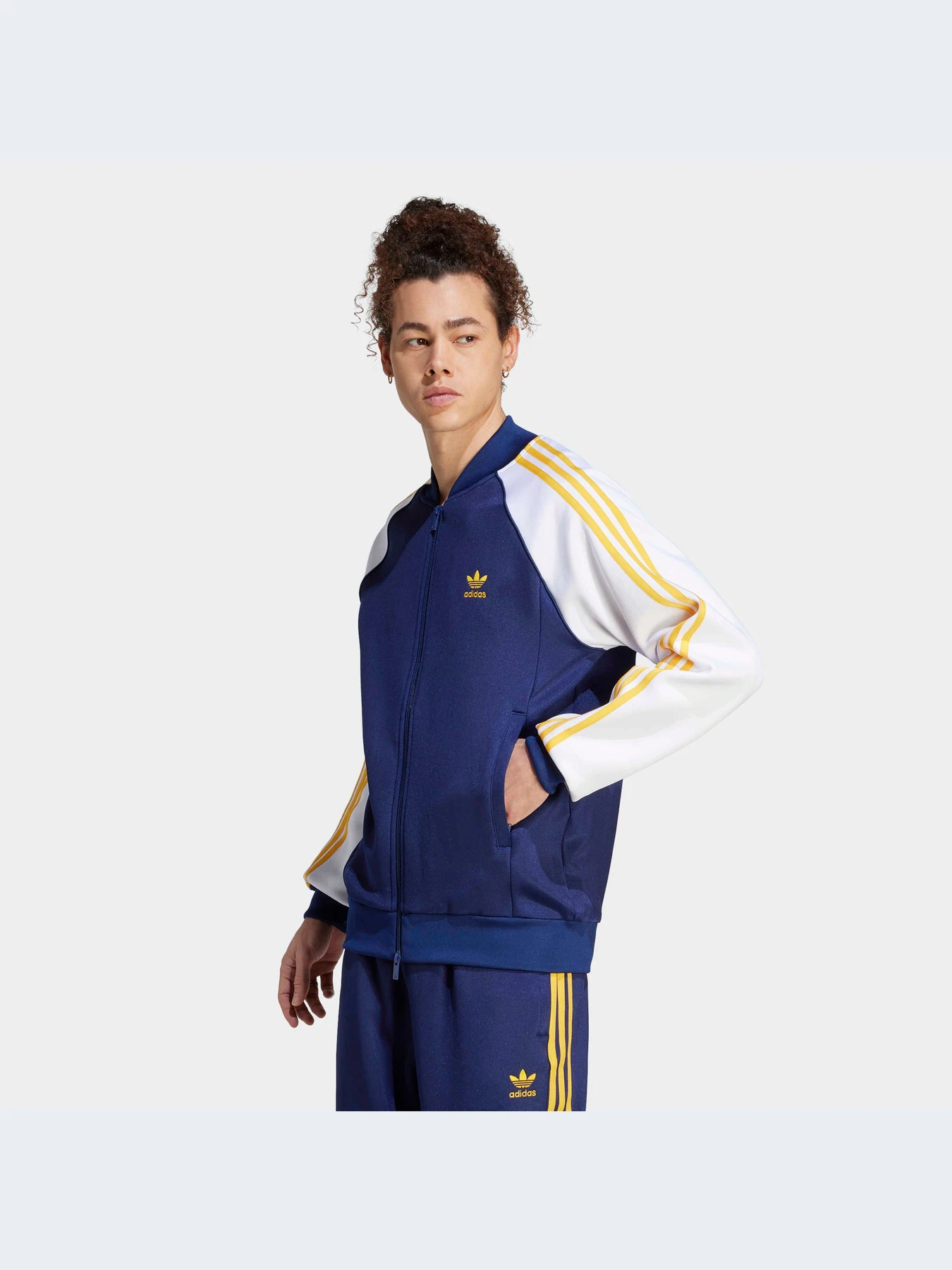 Худі та світшоти Adidas модель IM4460 Фото