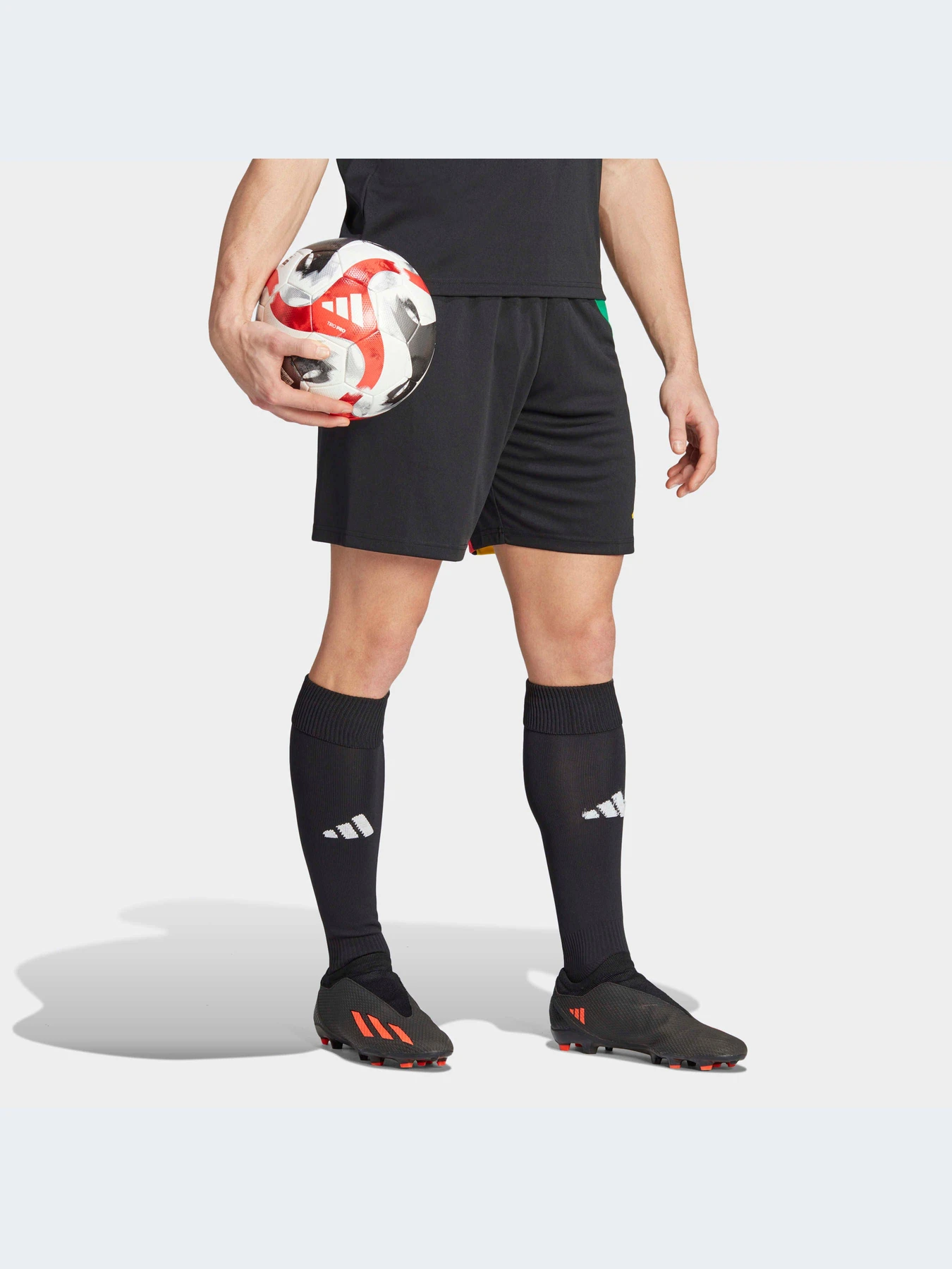 Шорты Adidas модель IK5736 Шорты Adidas модель IK5736 Фото