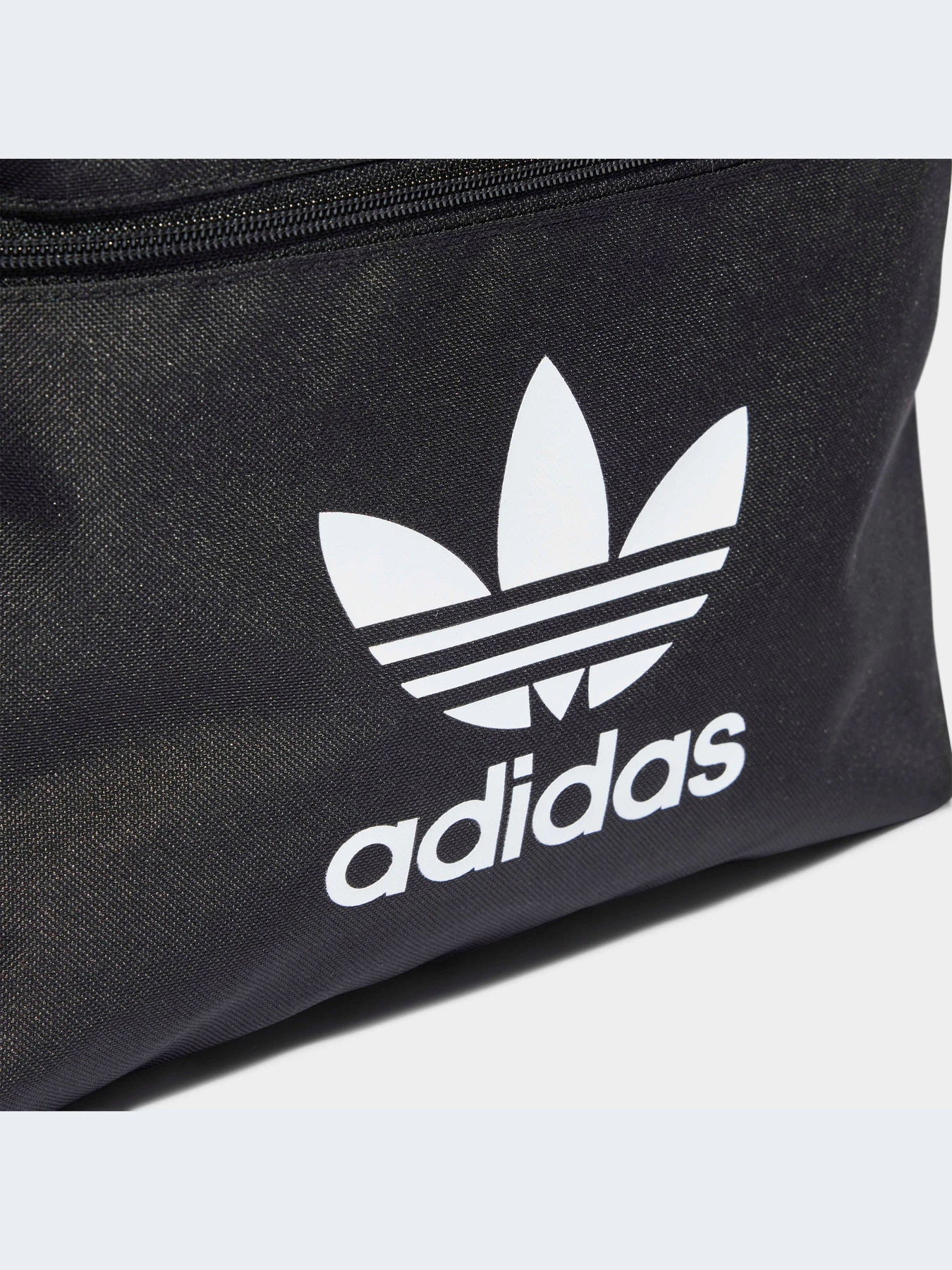 Рюкзаки Adidas Adicolor модель IJ0761 Рюкзаки Adidas Adicolor модель IJ0761 Фото