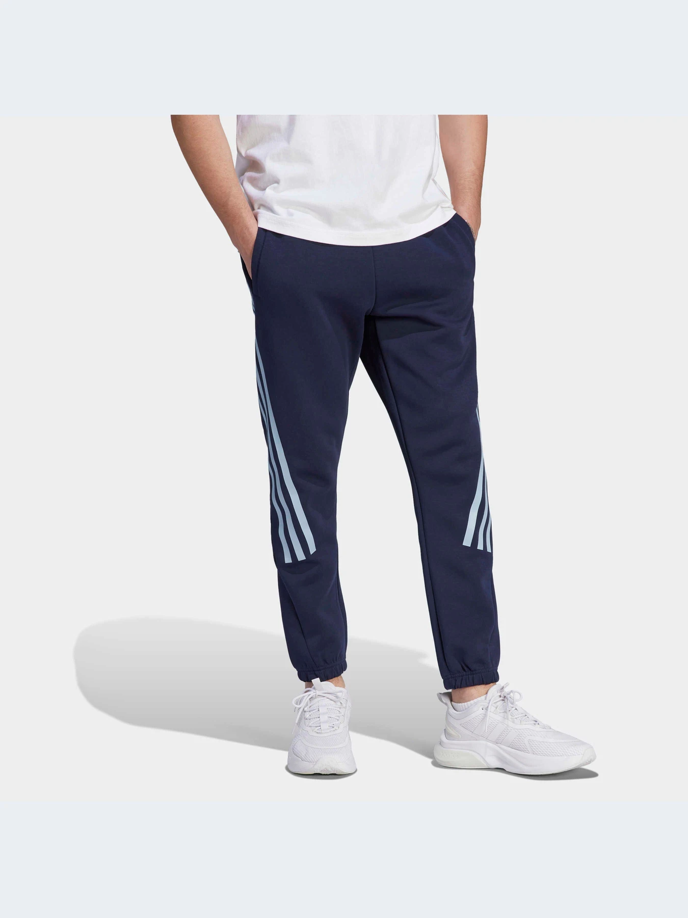 Брюки Adidas 3 Stripes модель IJ6373 Брюки Adidas 3 Stripes модель IJ6373 Фото