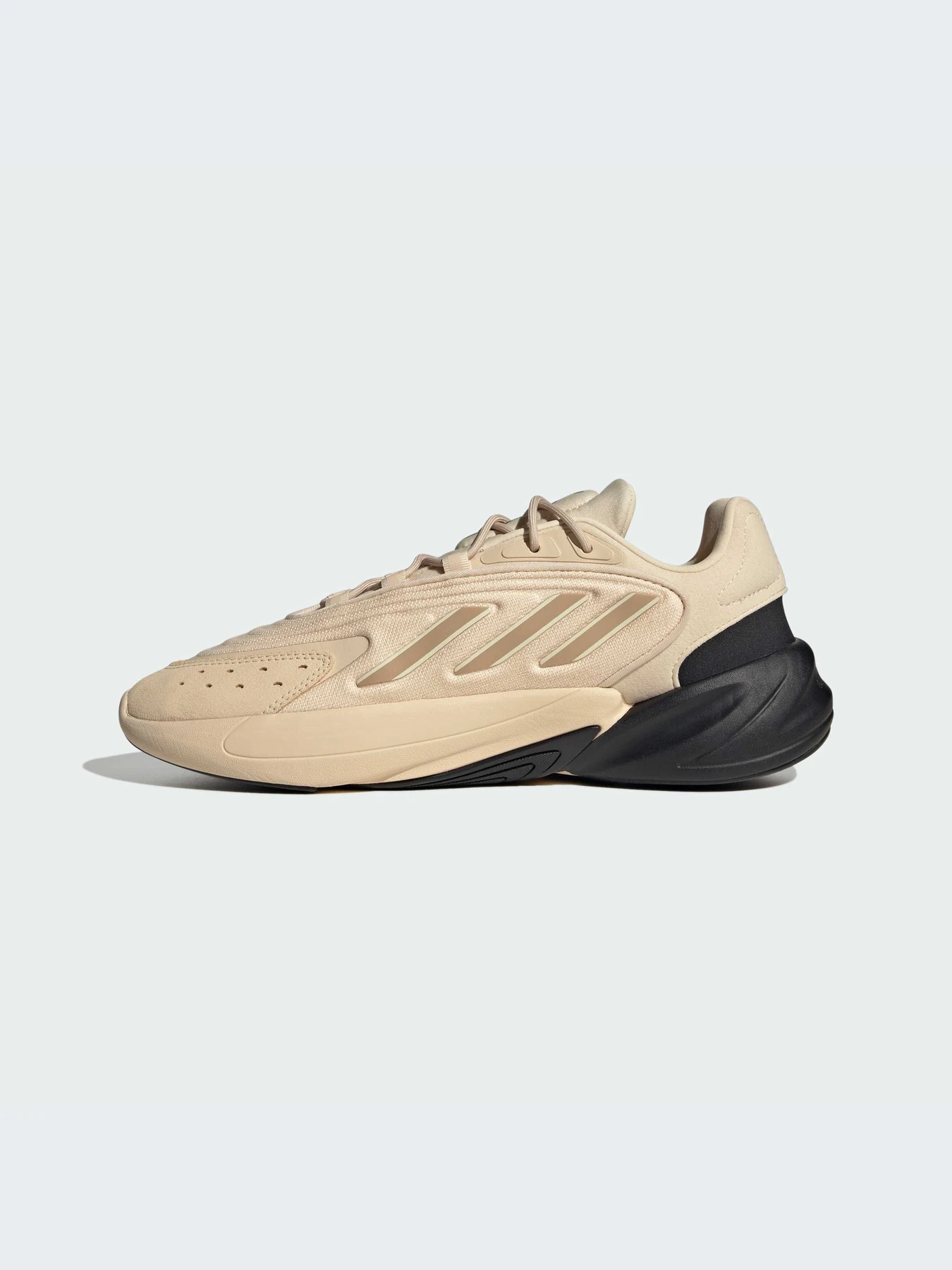 Кроссовки Adidas Ozweego модель IE2000 Кроссовки Adidas Ozweego модель IE2000 Фото