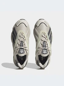 Кроссовки Adidas Ozweego модель GZ9409 Фото