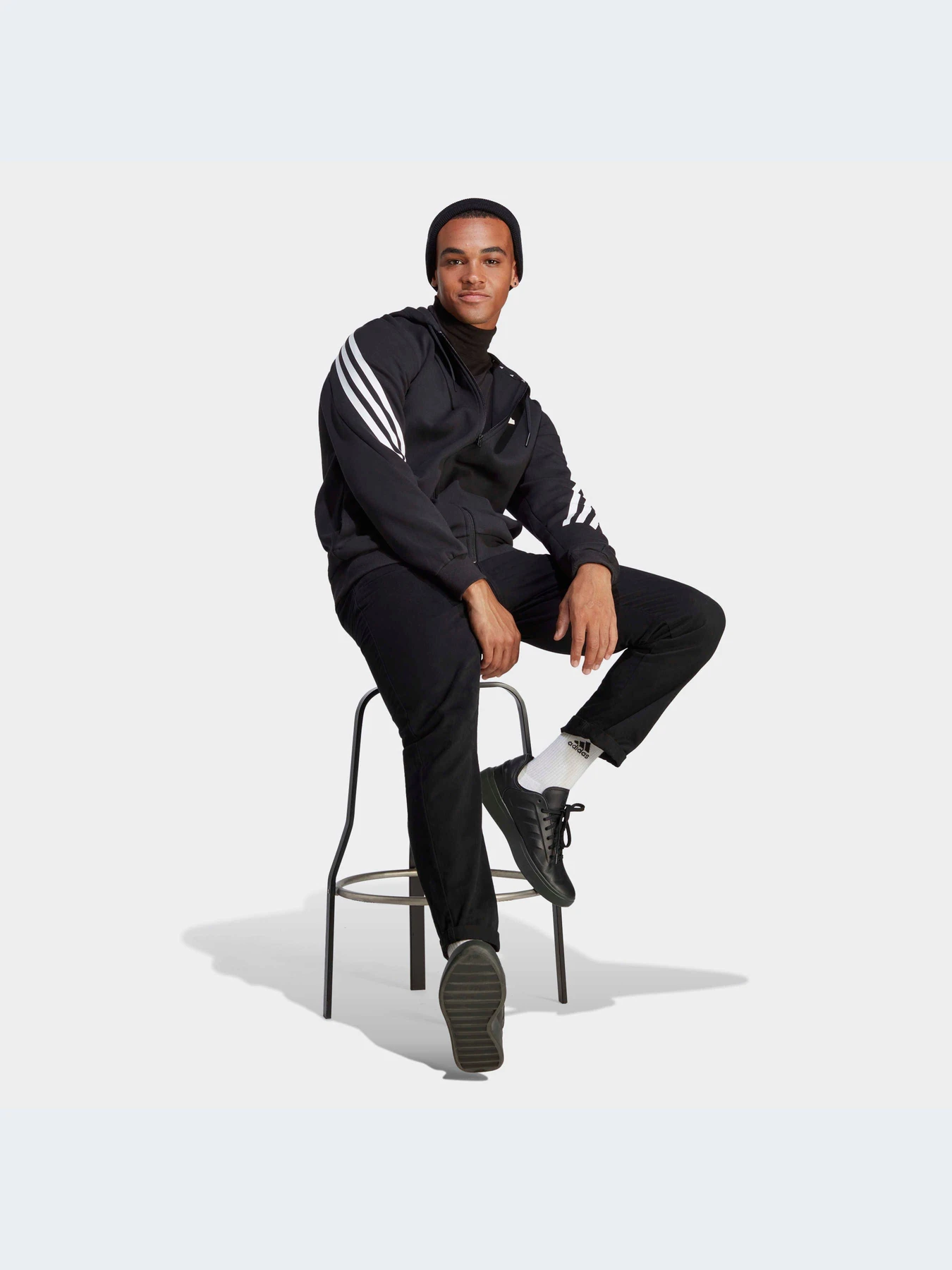 Худи и свитшоты Adidas 3 Stripes модель IC6712 Худи и свитшоты Adidas 3 Stripes модель IC6712 Фото