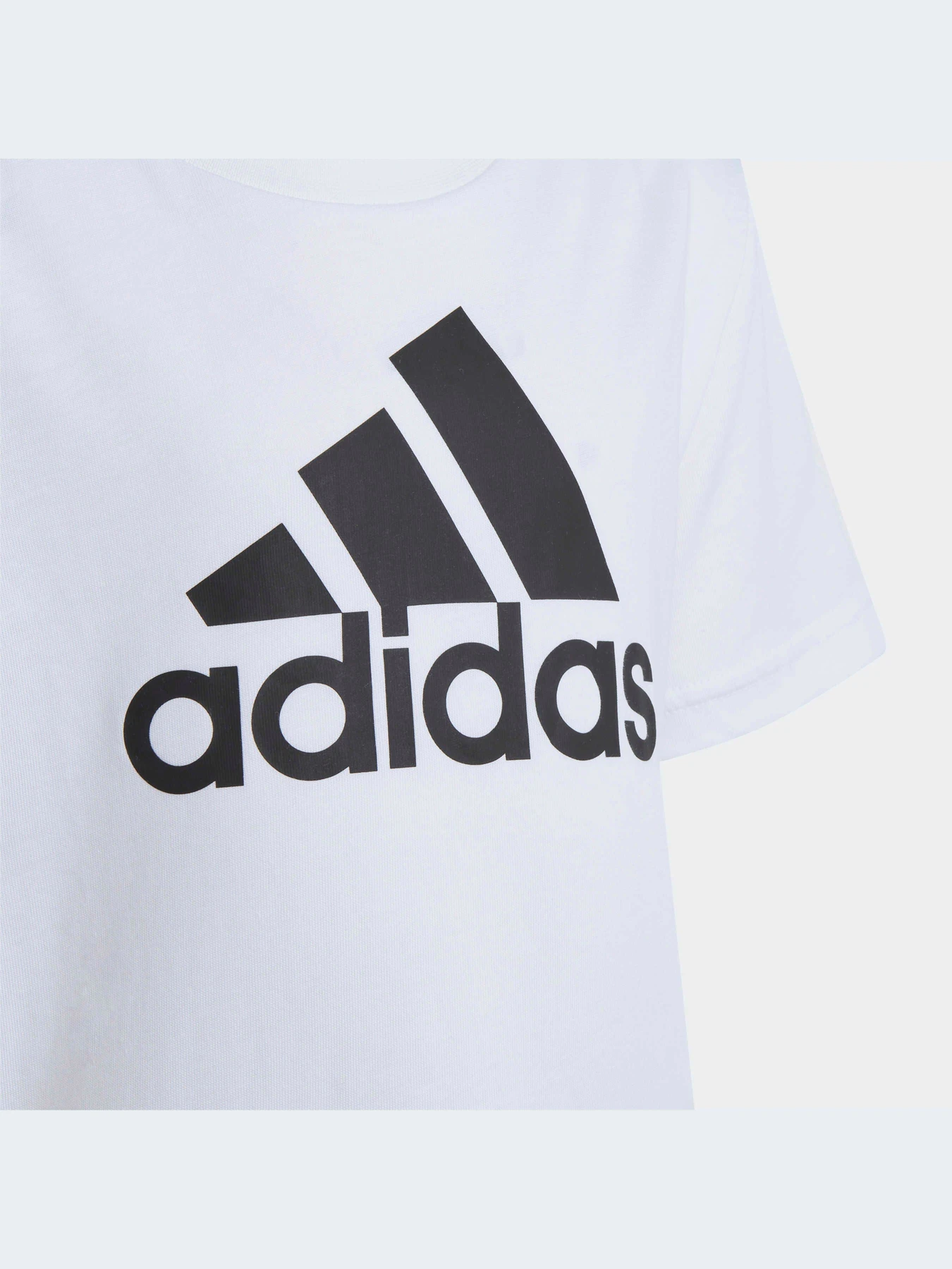 Футболки і поло Adidas модель IC3830 Футболки і поло Adidas модель IC3830 Фото