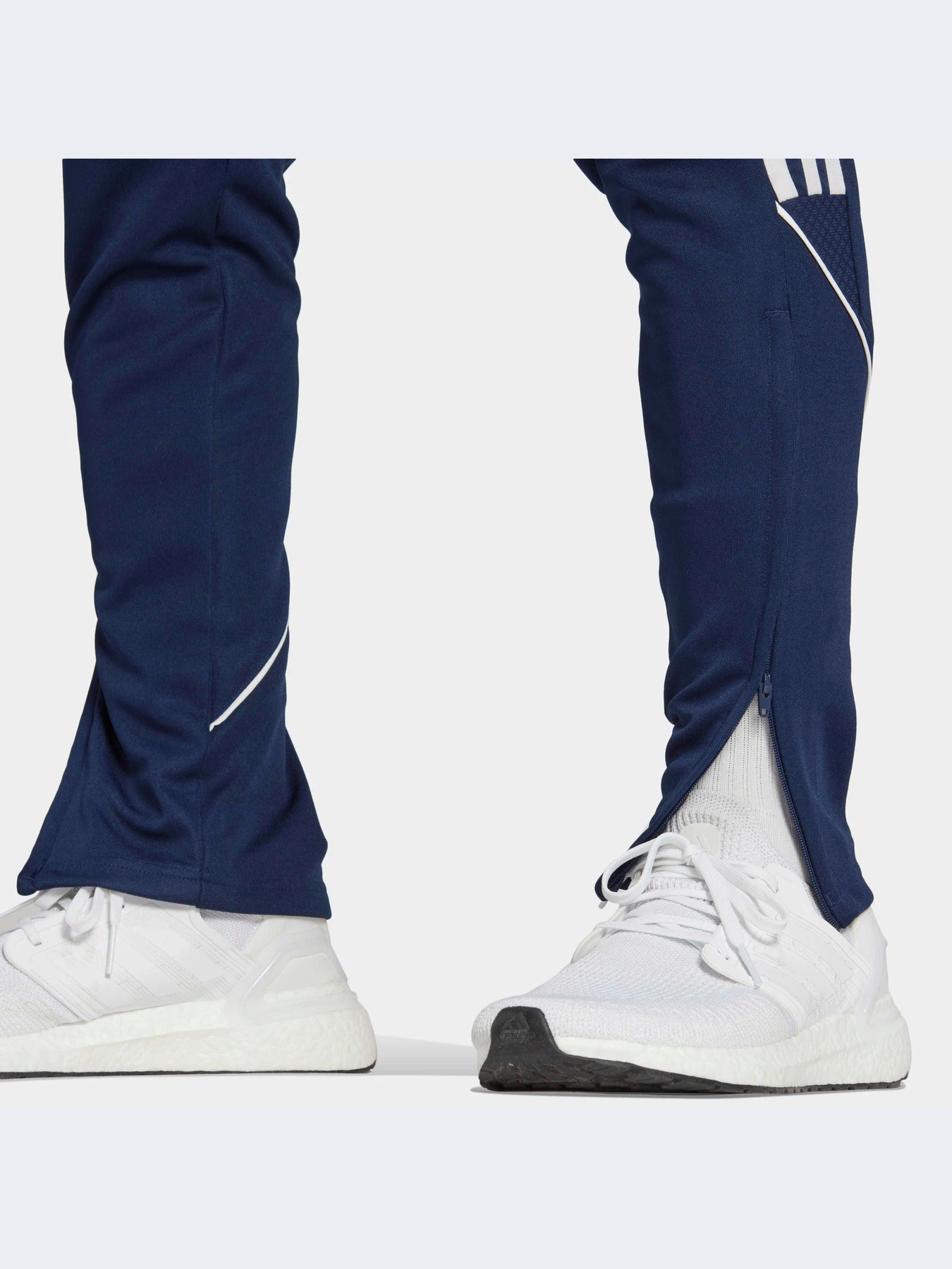 Брюки Adidas Tiro модель HS3529 Фото