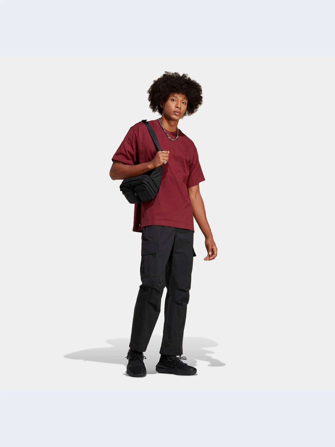 Брюки Adidas модель IB8685 Брюки Adidas модель IB8685 Фото