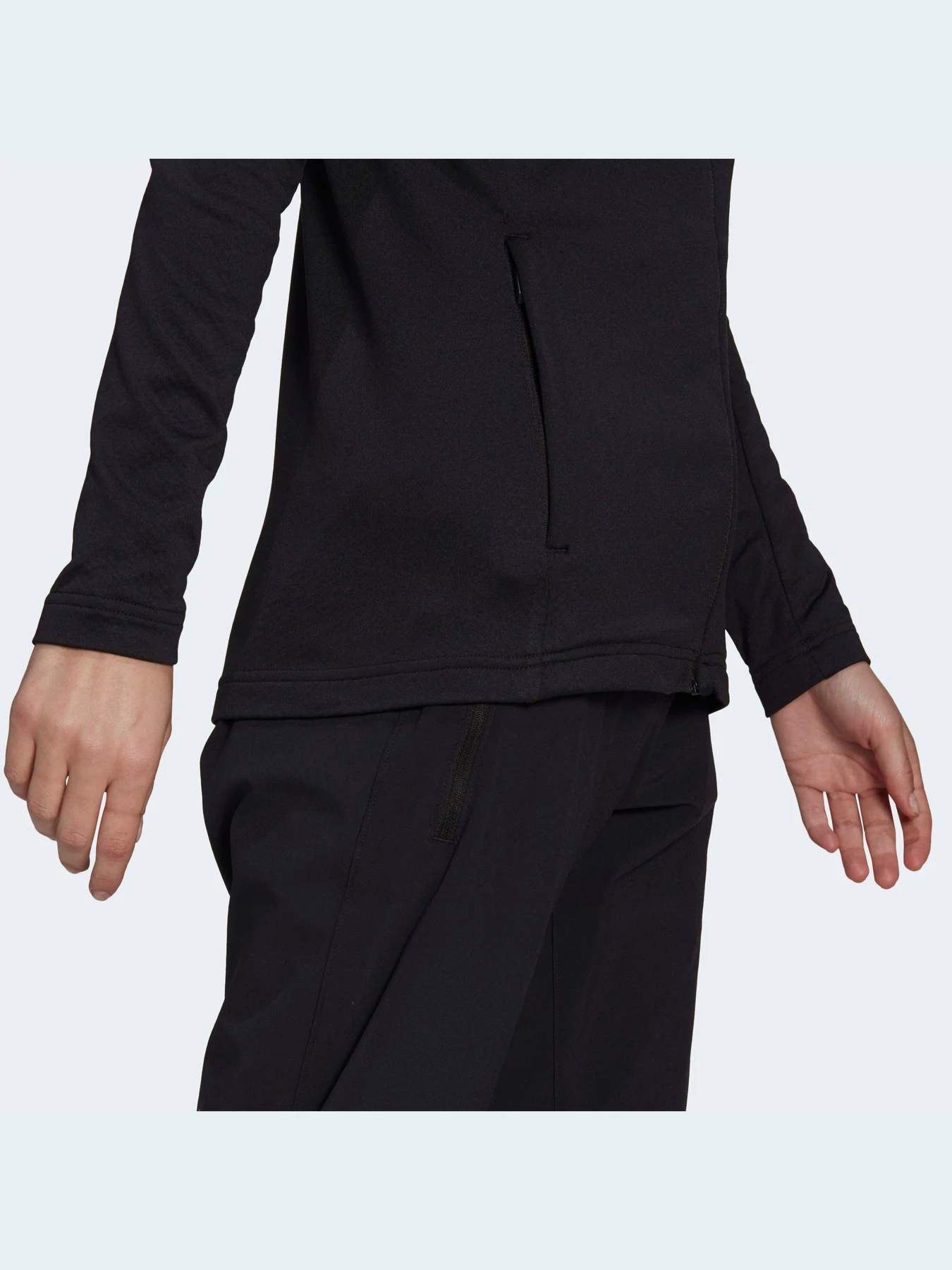 Куртки и дубленки Adidas модель GI7189 Куртки и дубленки Adidas модель GI7189 Фото