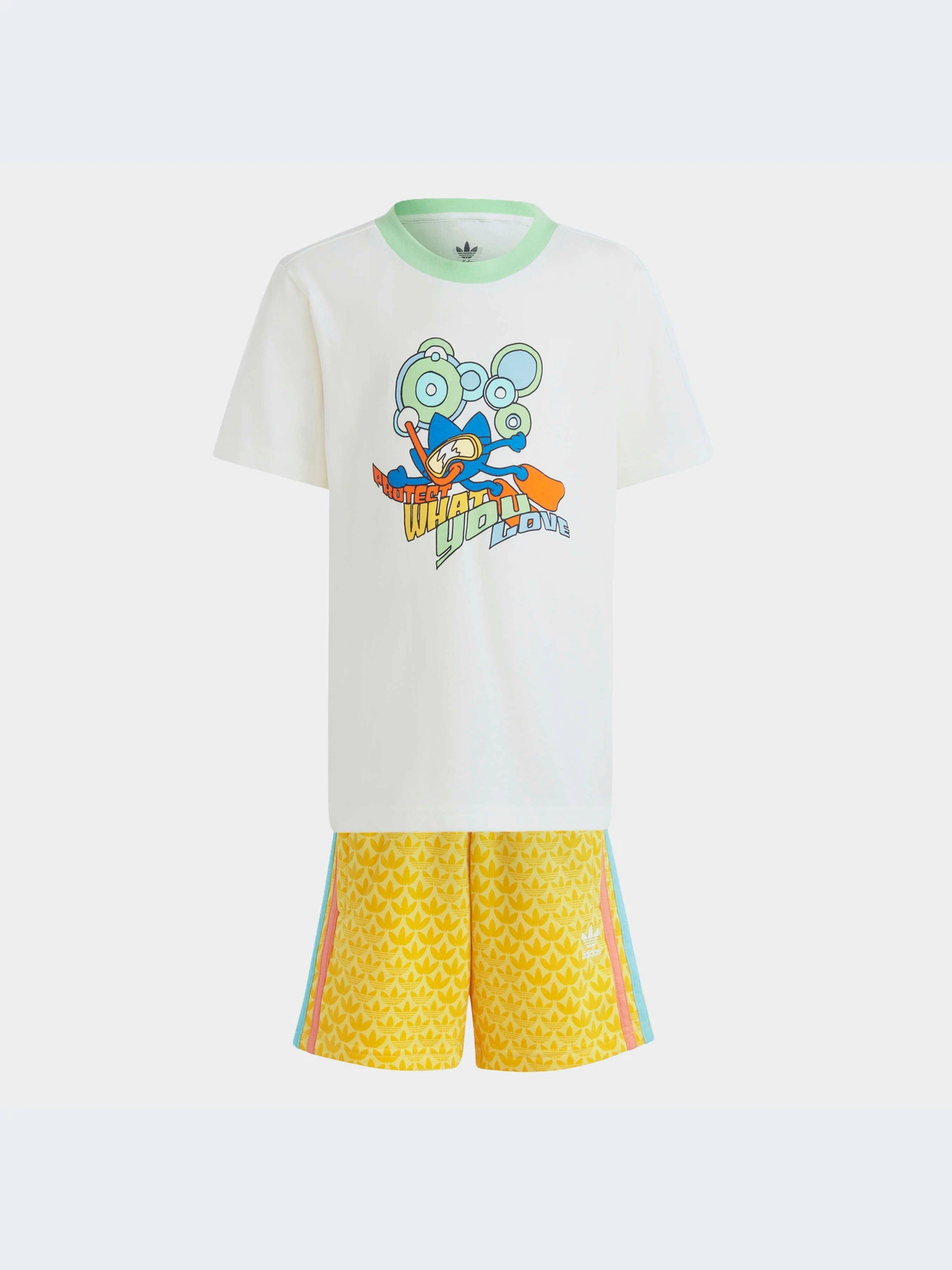 Костюмы Adidas Graphics модель IB8628 Костюмы Adidas Graphics модель IB8628 Фото