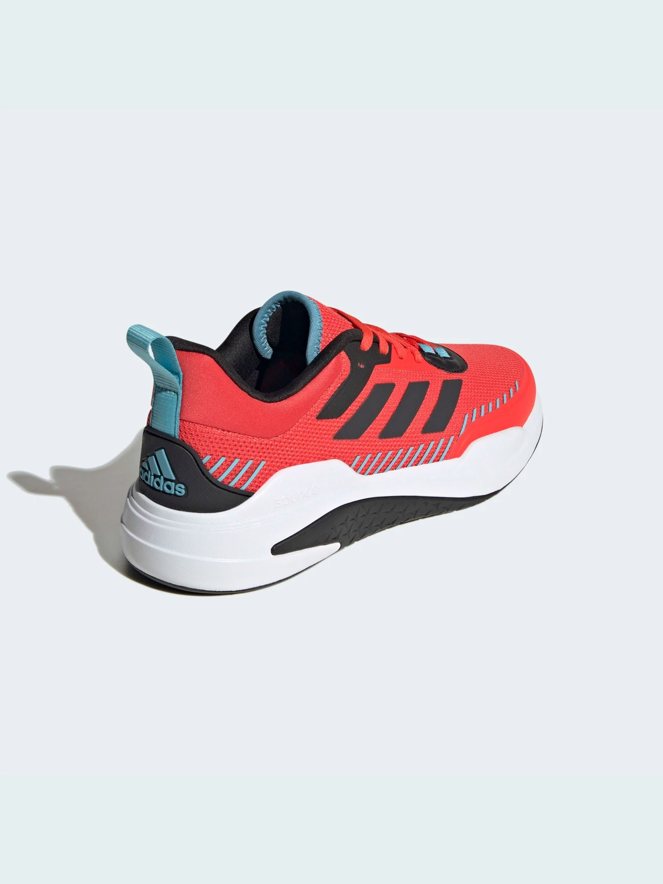 Кроссовки Adidas модель H06207 Кроссовки Adidas модель H06207 Фото