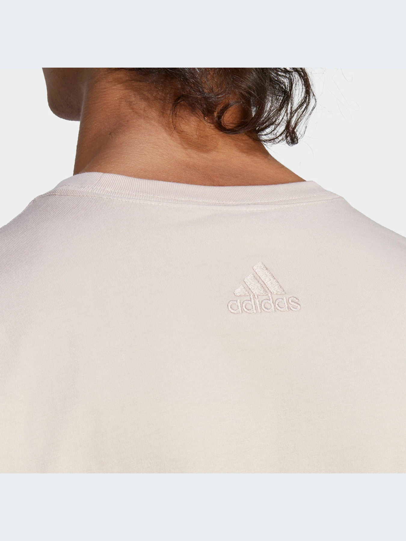 Худі та світшоти Adidas модель IC9371 Худі та світшоти Adidas модель IC9371 Фото