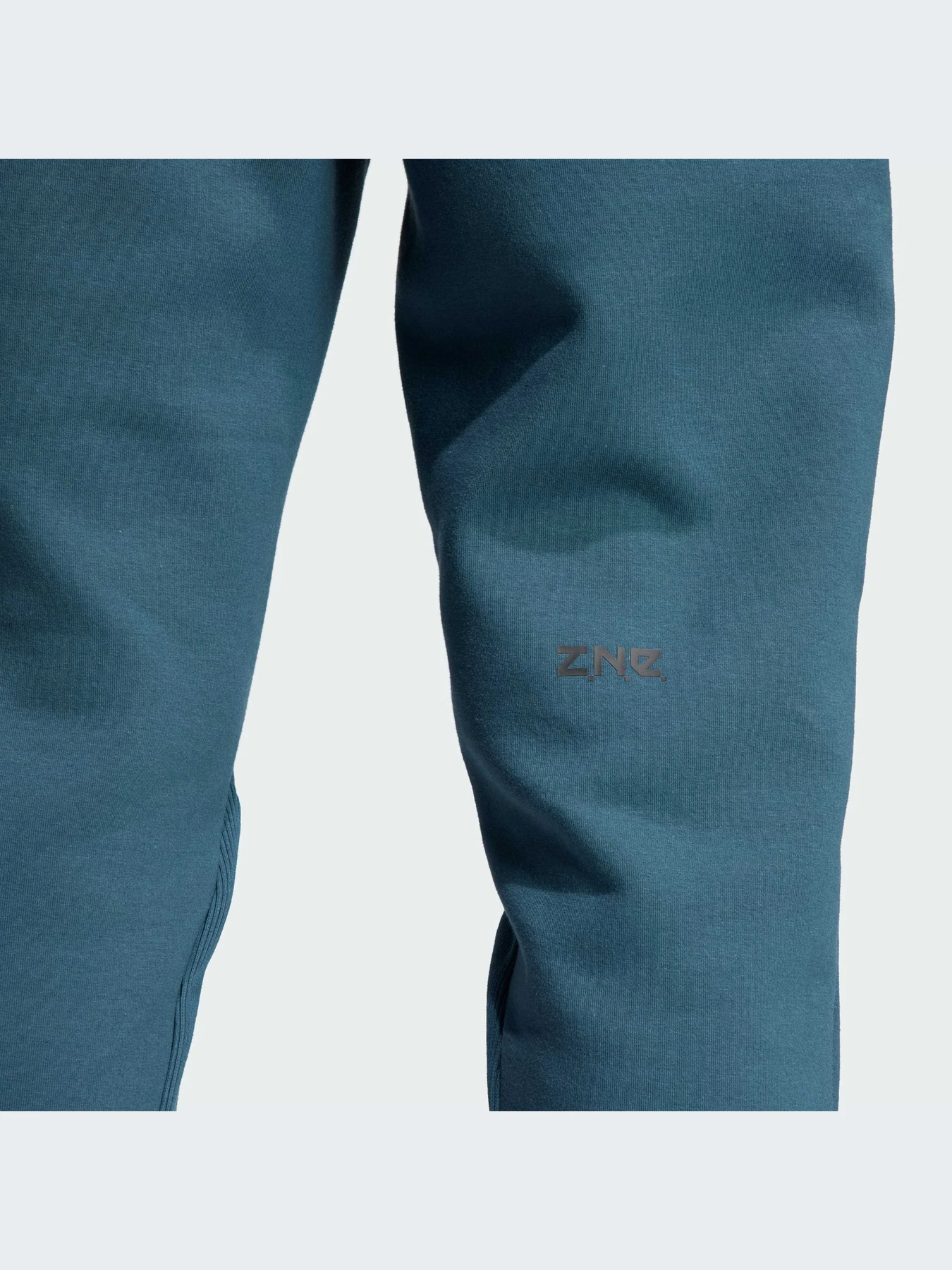 Брюки Adidas ZNE модель IN5100 Фото