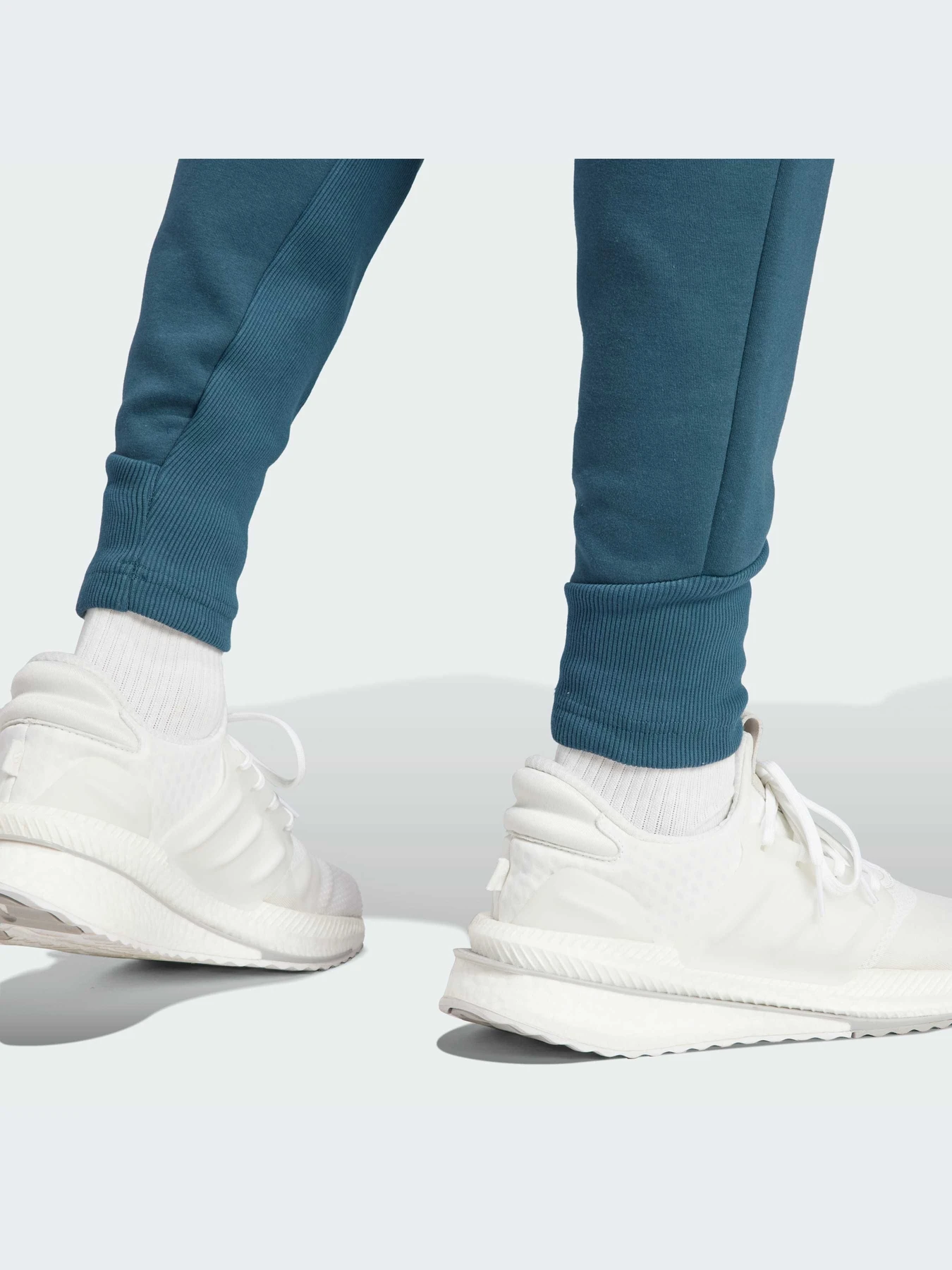 Брюки Adidas ZNE модель IN5100 Фото