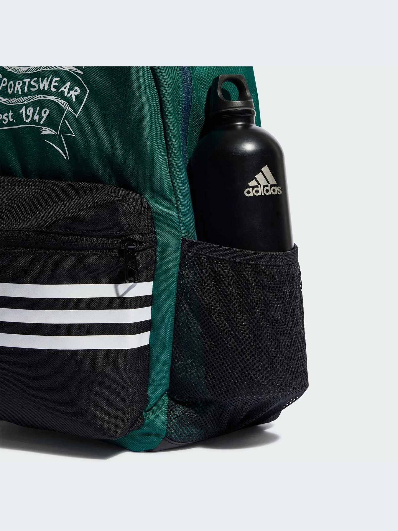 Рюкзаки Adidas модель HZ2920 Рюкзаки Adidas модель HZ2920 Фото