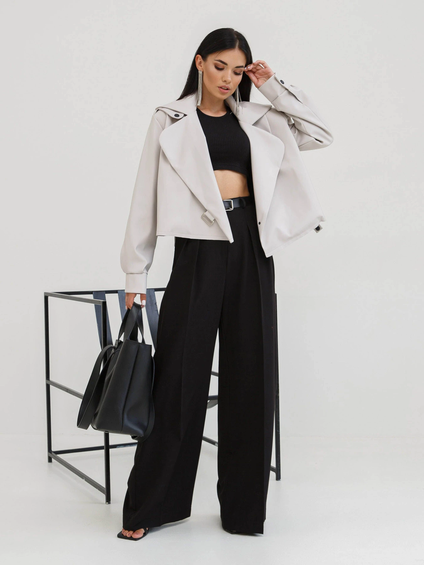 Куртки та дублянки Jadone Fashion модель Deyt_mol Куртки та дублянки Jadone Fashion модель Deyt_mol Фото