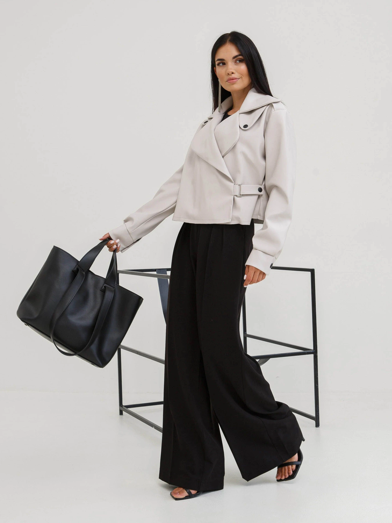 Куртки та дублянки Jadone Fashion модель Deyt_mol Куртки та дублянки Jadone Fashion модель Deyt_mol Фото