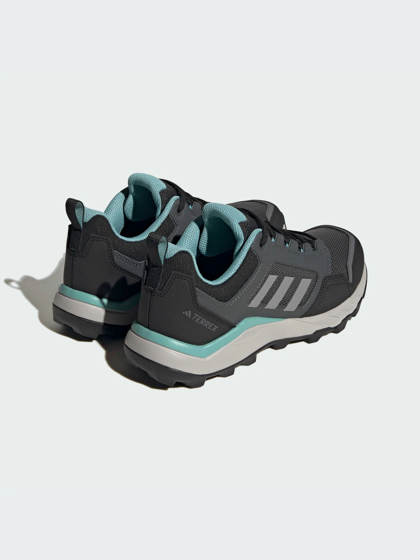 Кросівки Adidas модель IF5026 Кросівки Adidas модель IF5026 Фото