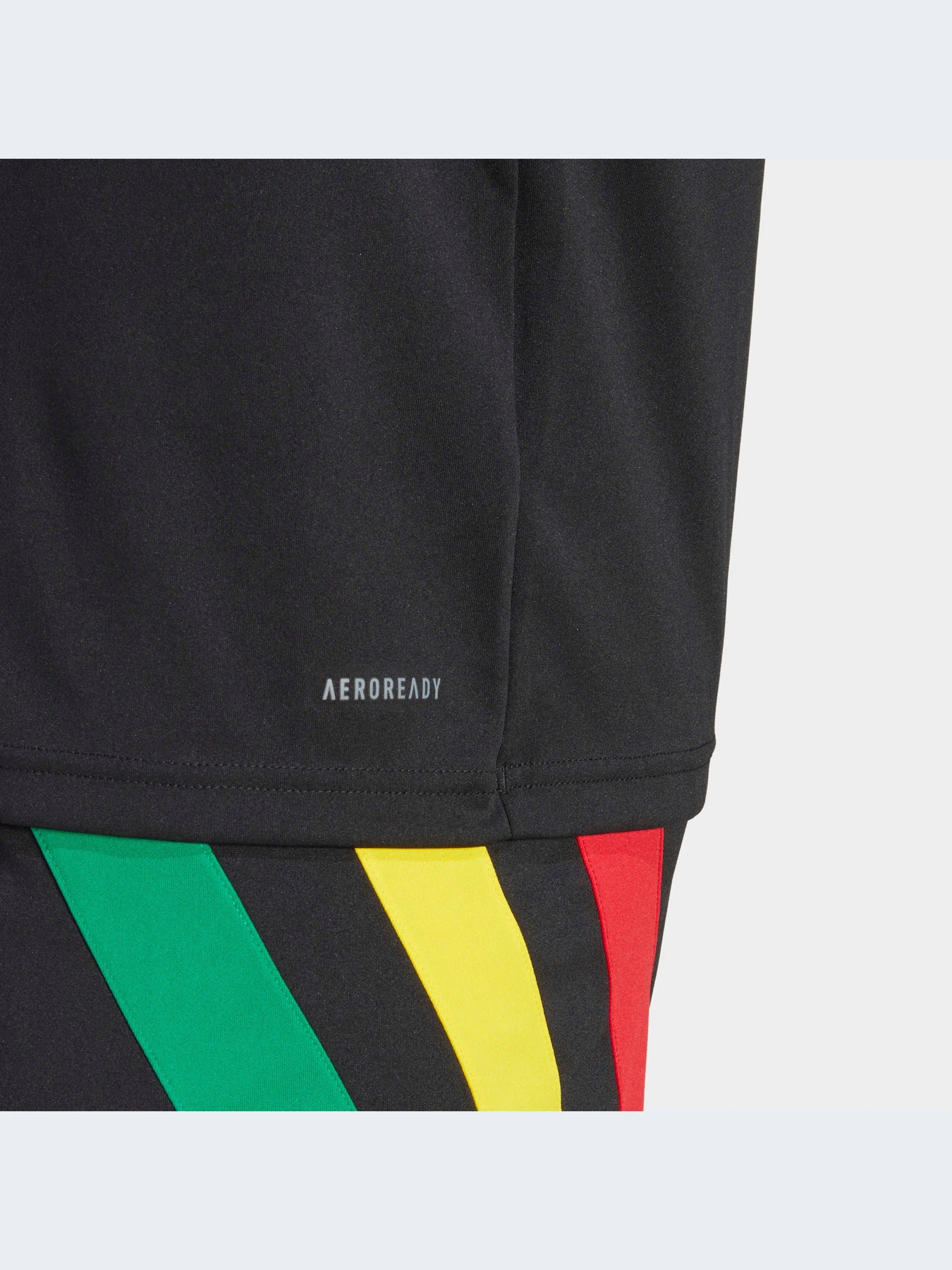 Футболки и поло Adidas модель IK5737 Футболки и поло Adidas модель IK5737 Фото
