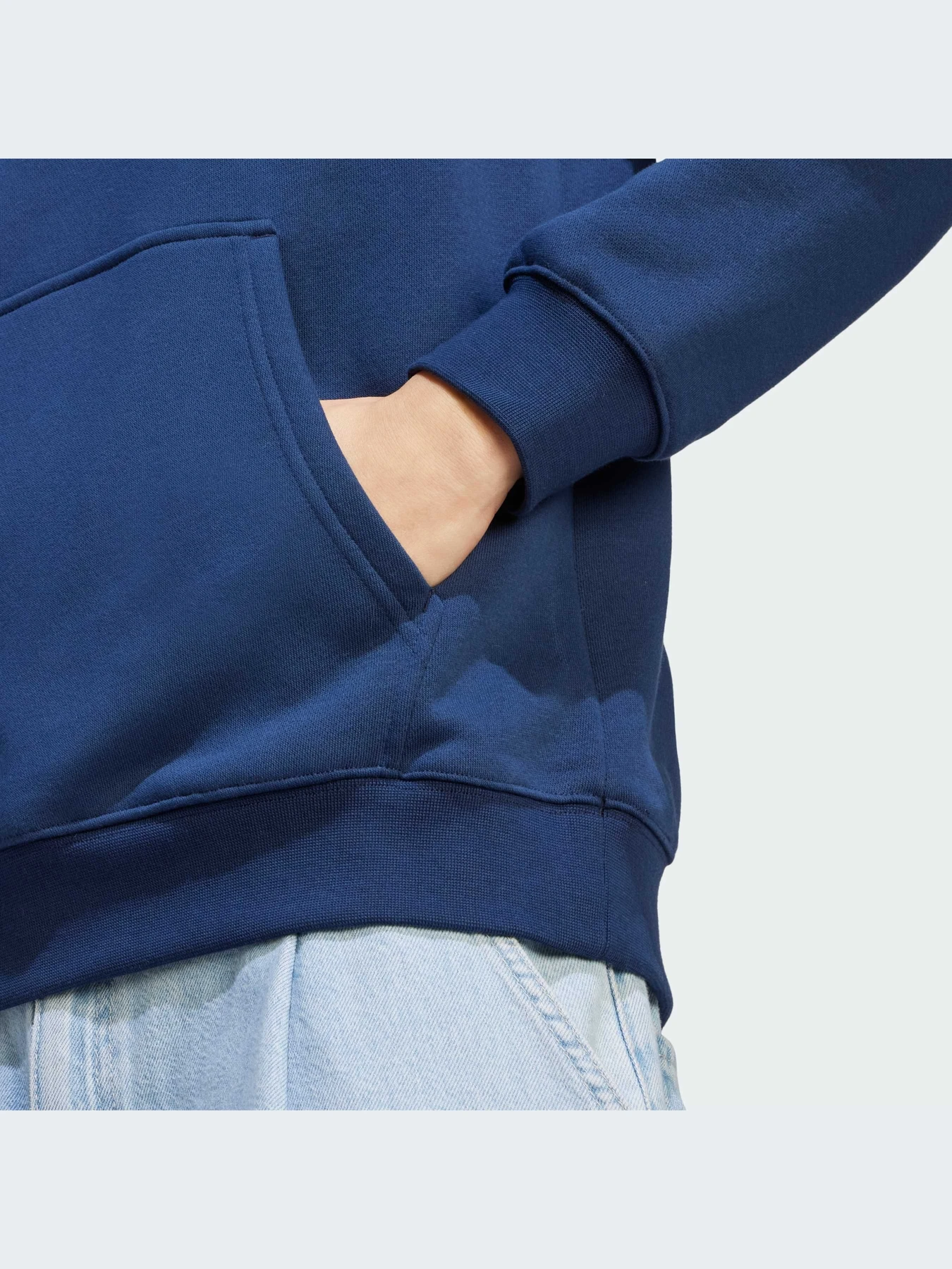 Худи и свитшоты Adidas модель IM4524 Худи и свитшоты Adidas модель IM4524 Фото