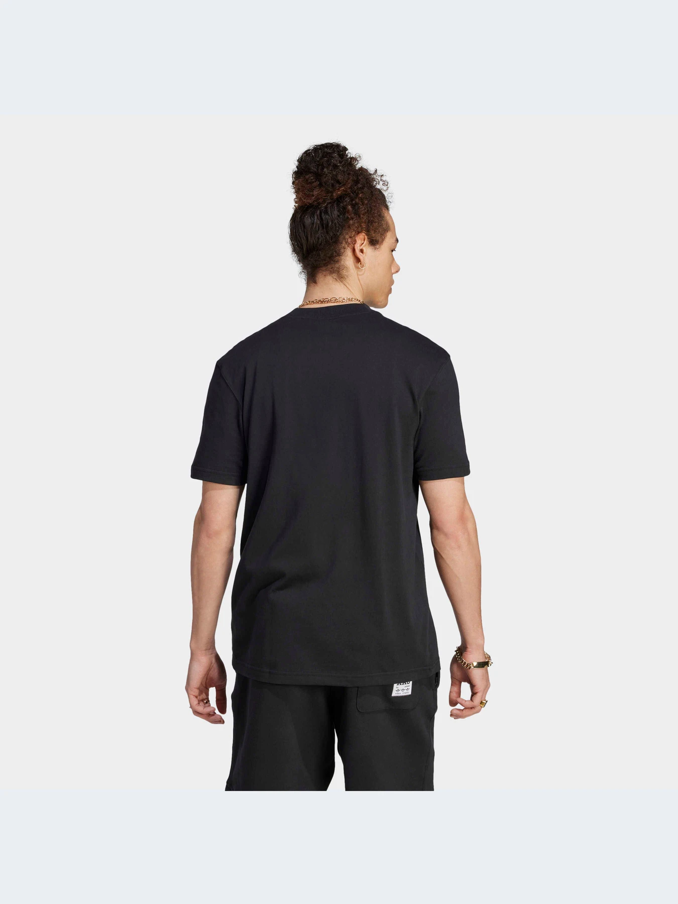 Футболки і поло Adidas модель HZ0711 Футболки і поло Adidas модель HZ0711 Фото